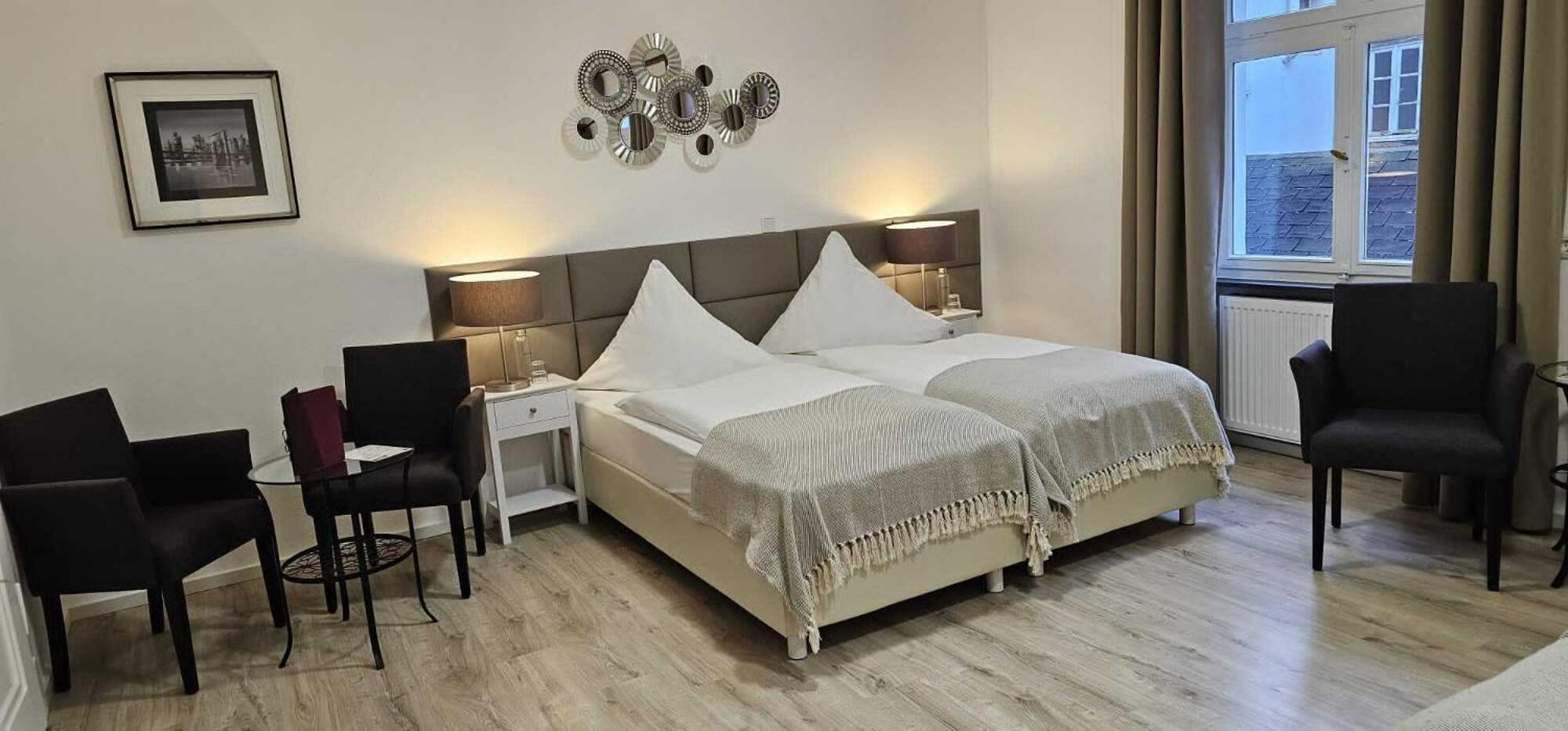Superior Quadruple Room photo 2