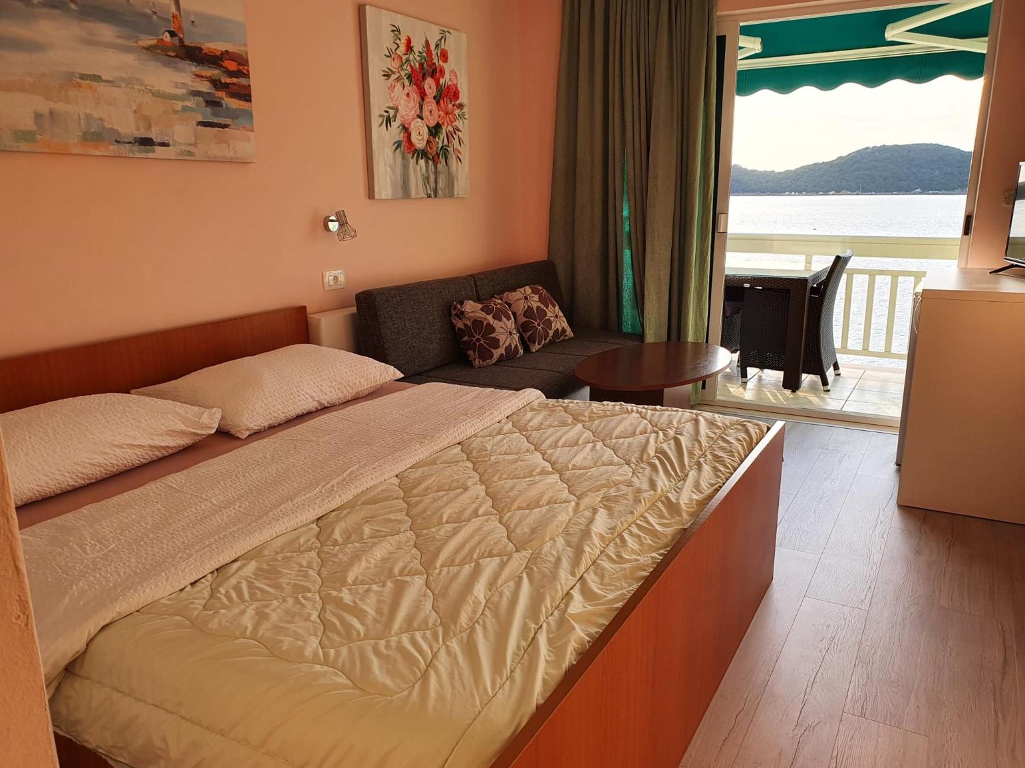 Studio with Sea View photo 2