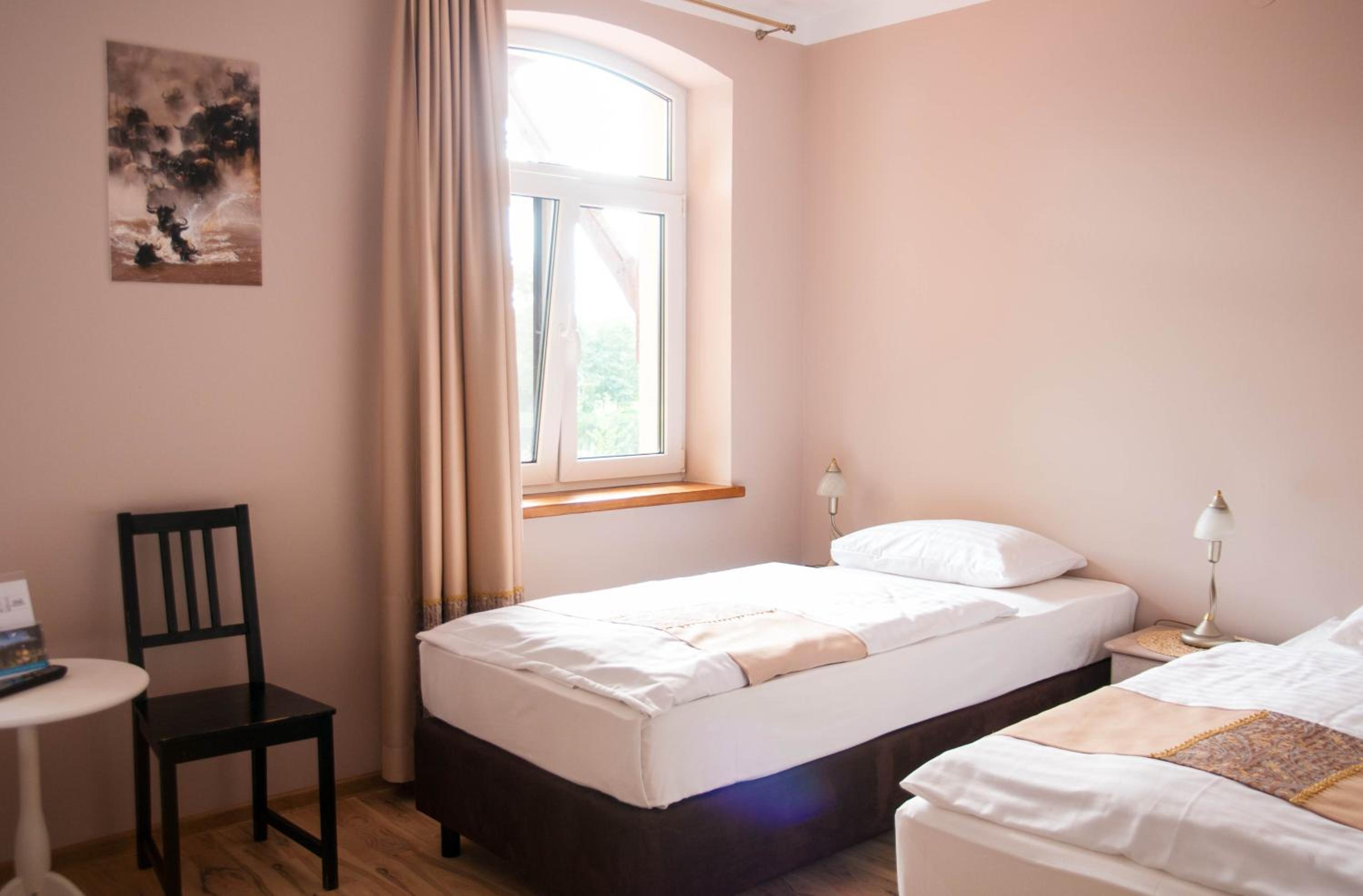 Double or Twin Room - Photo 1