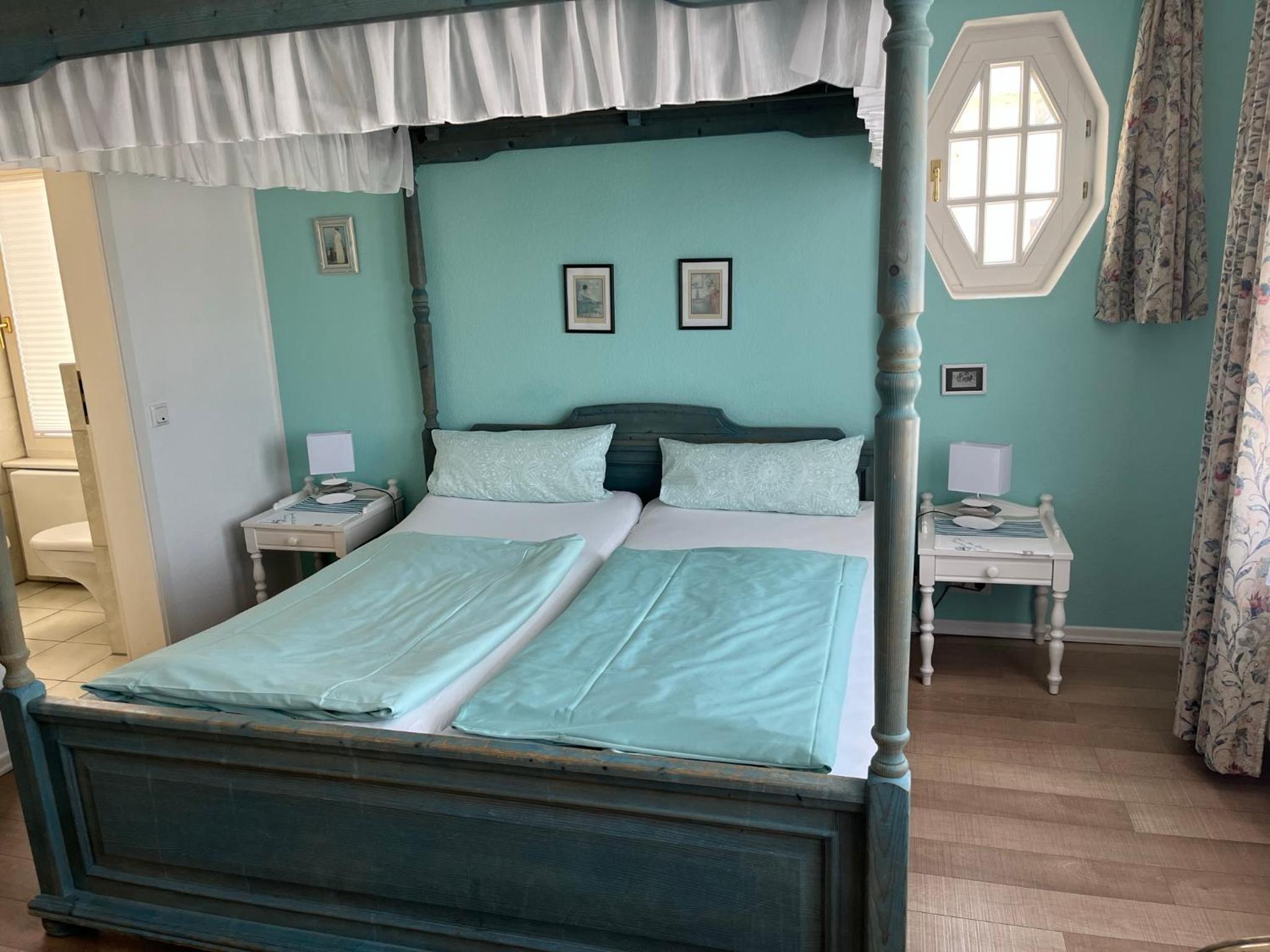 Double Room - Photo 4