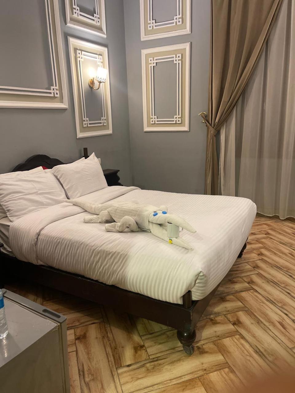 Deluxe Junior Suite