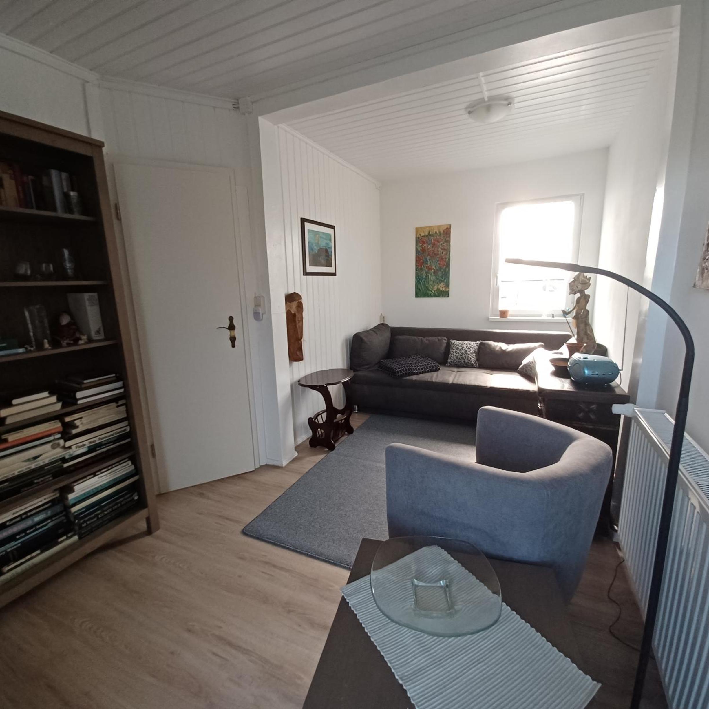 One-Bedroom House photo 1
