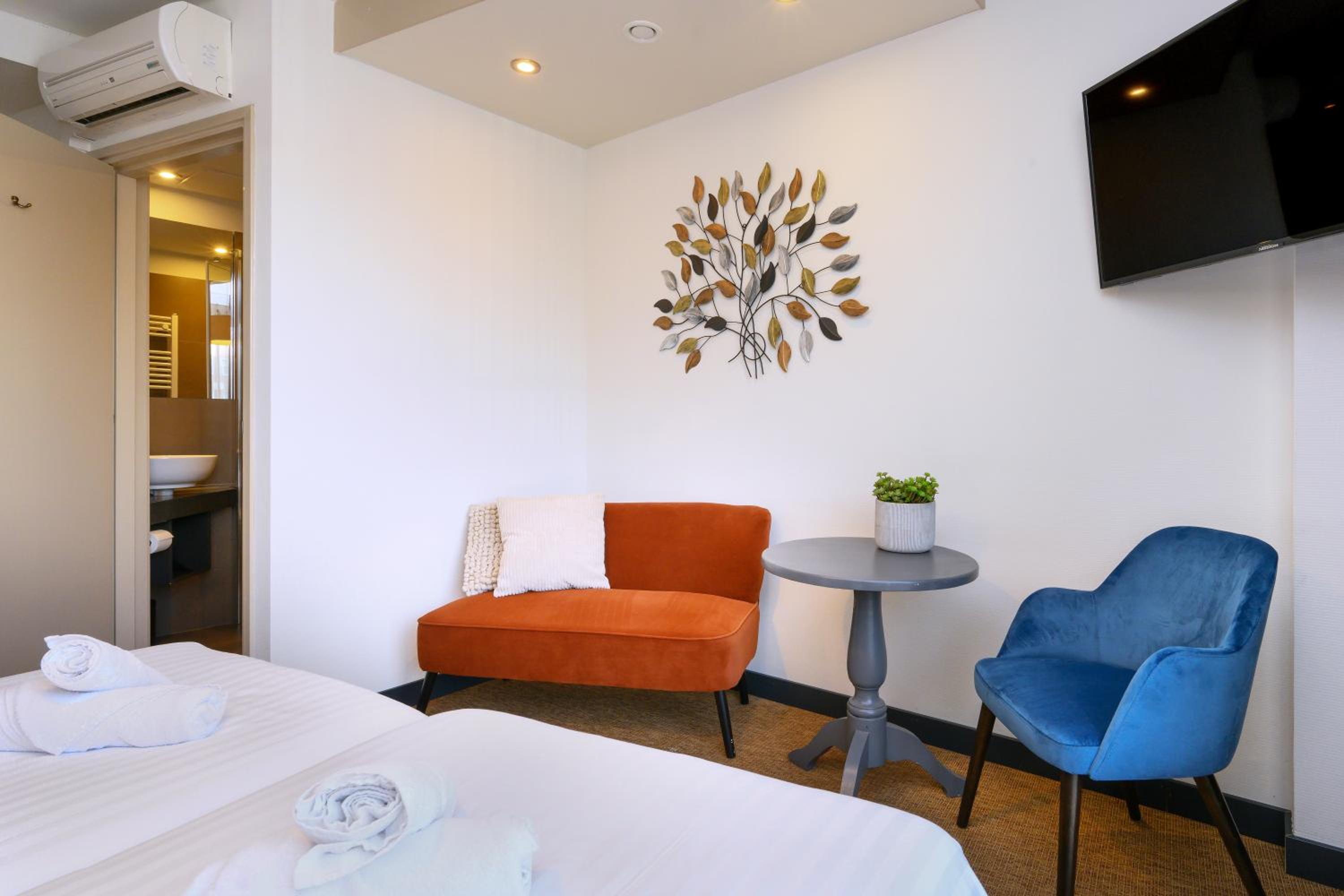 Standard Twin Room photo 1