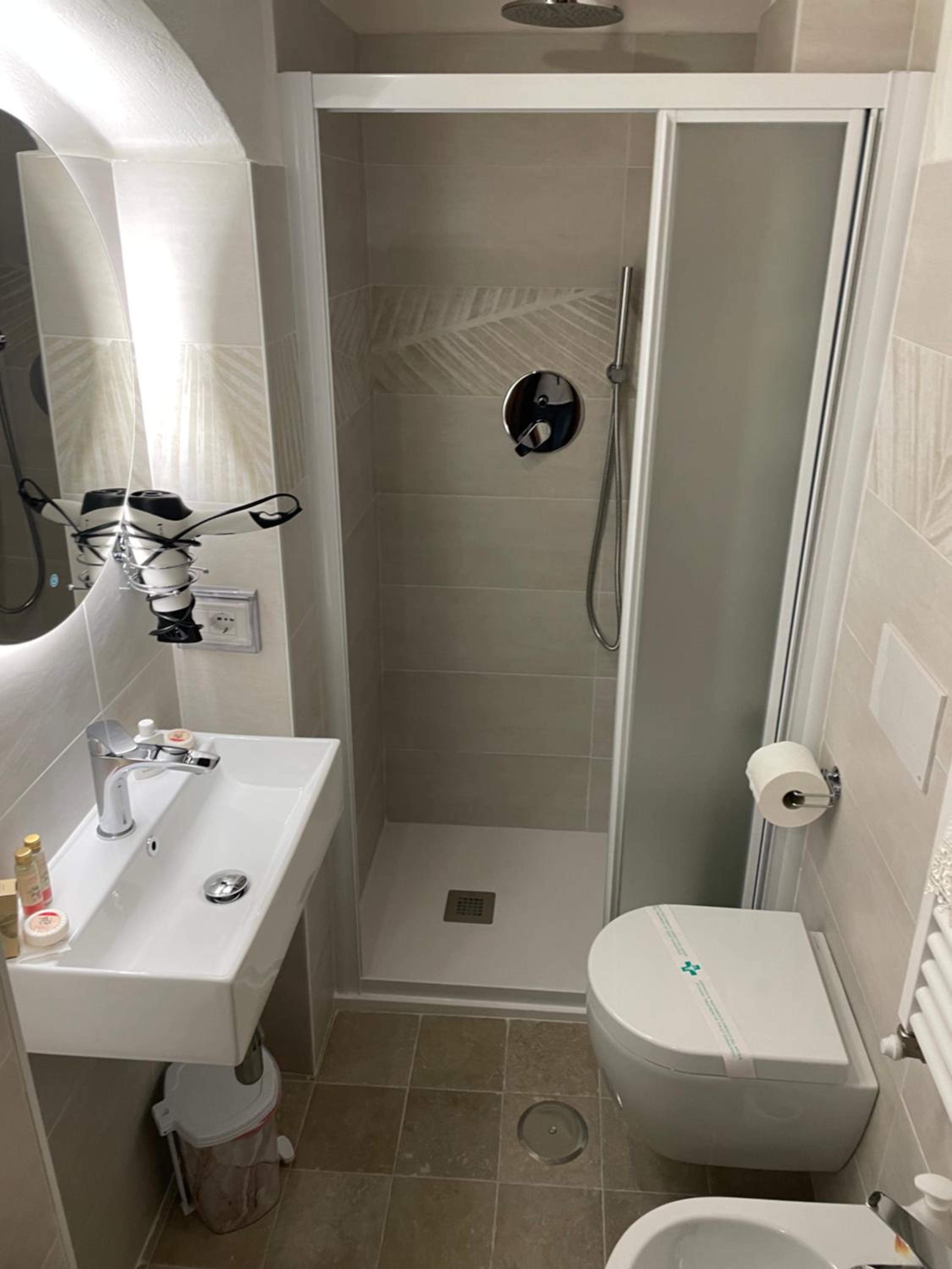 Triple Room - Photo 27