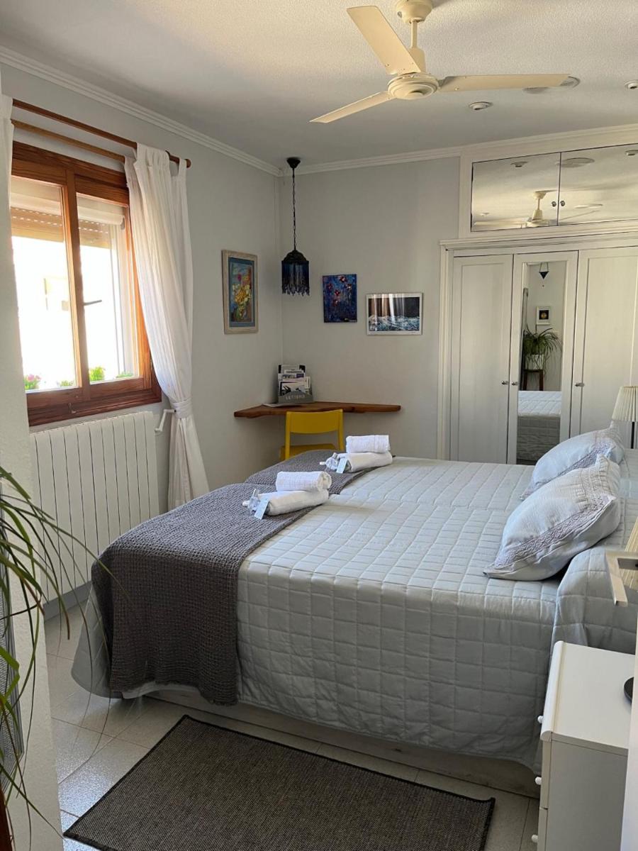 Twin Room in a Shared House