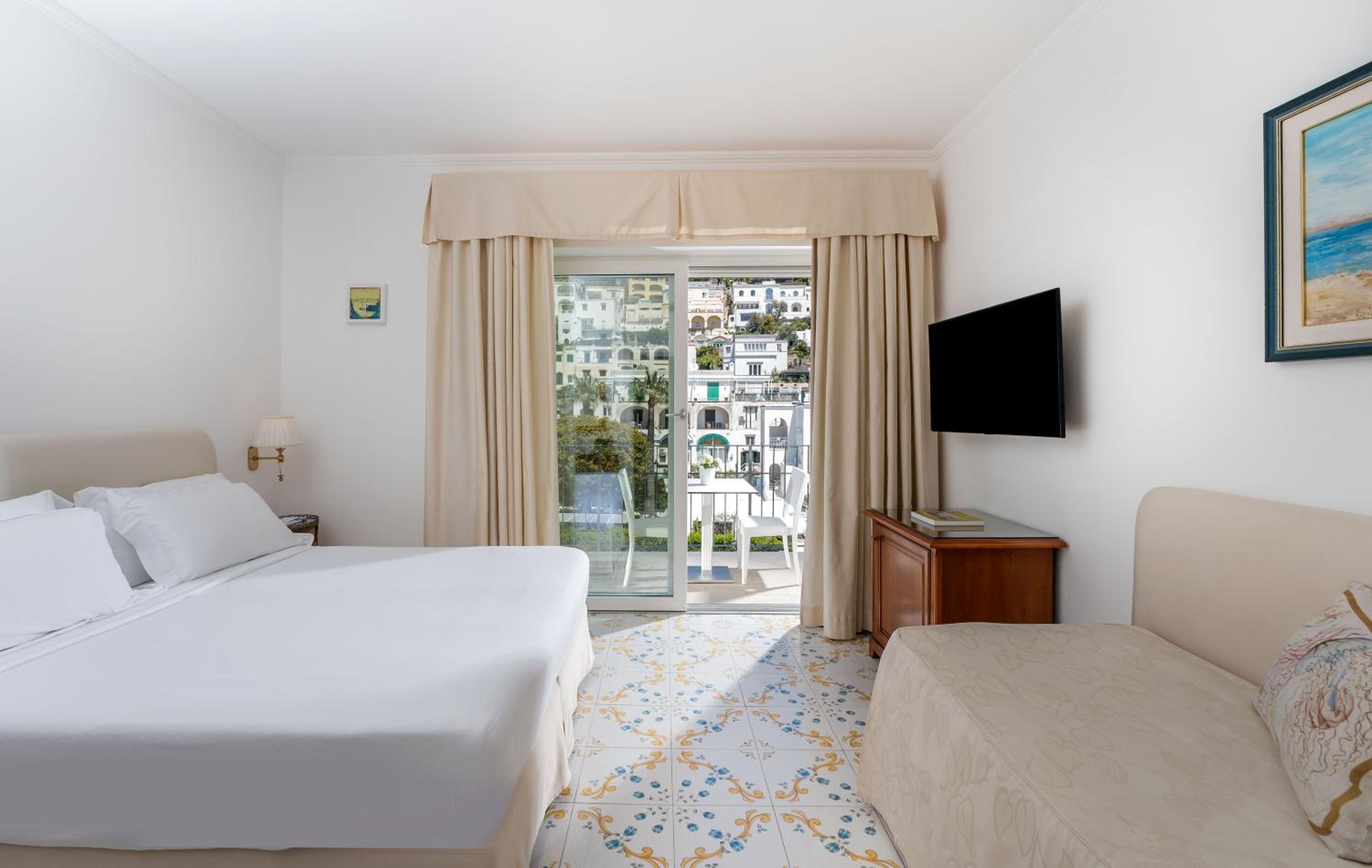 Triple Room with Garden View - Photo 1