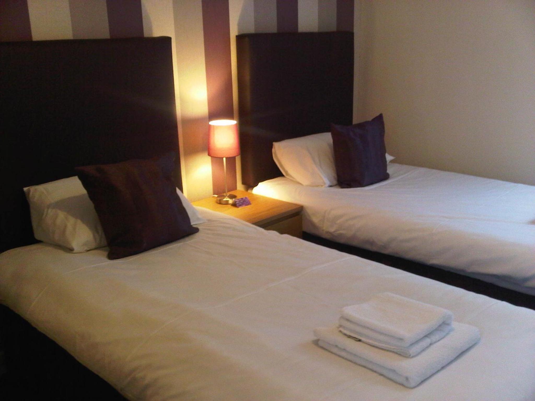 Standard Twin Room photo 3
