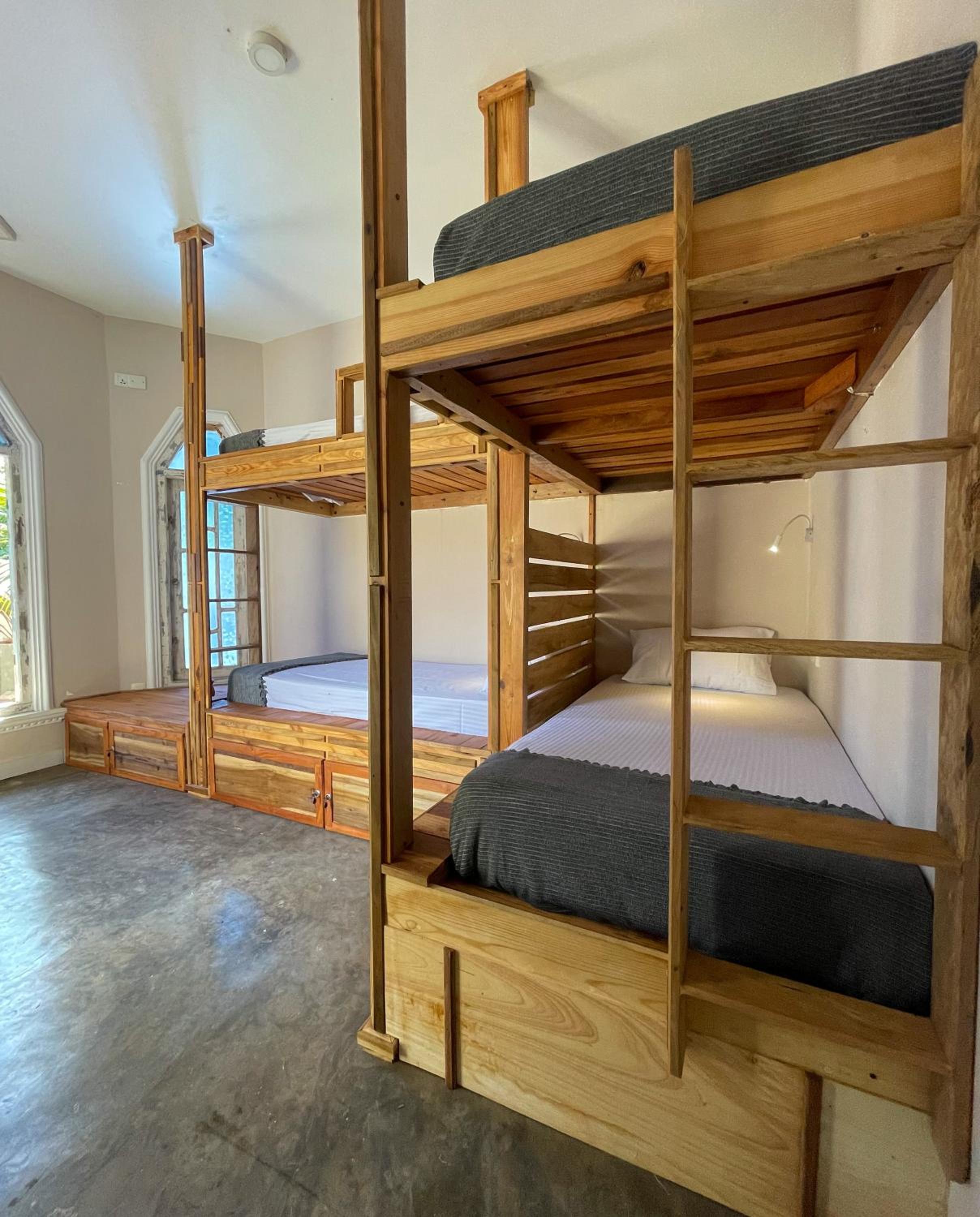 Bed In 4-Bed Mixed Dormitory Room photo 2