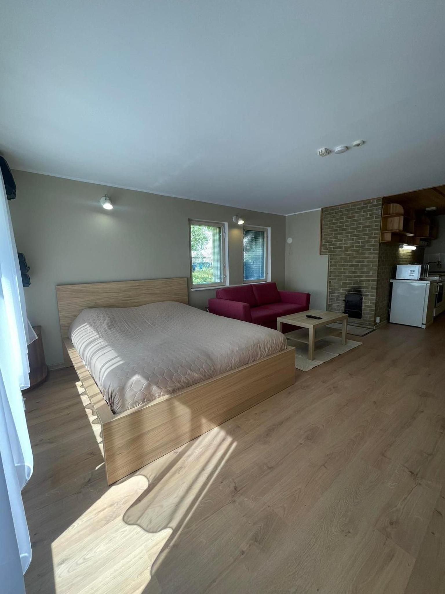 One-Bedroom House photo 2