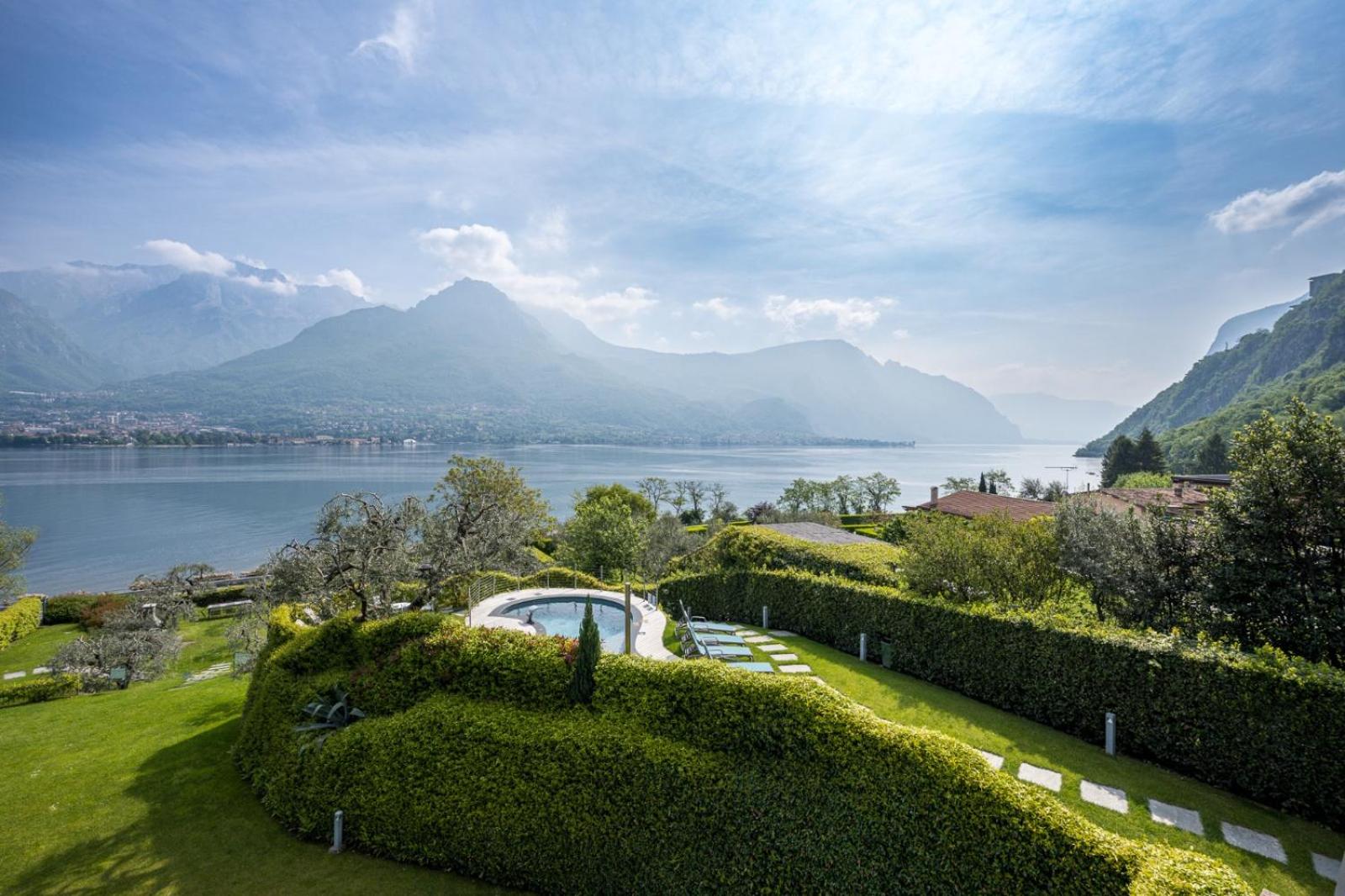 Villa with Private Pool - Photo 27