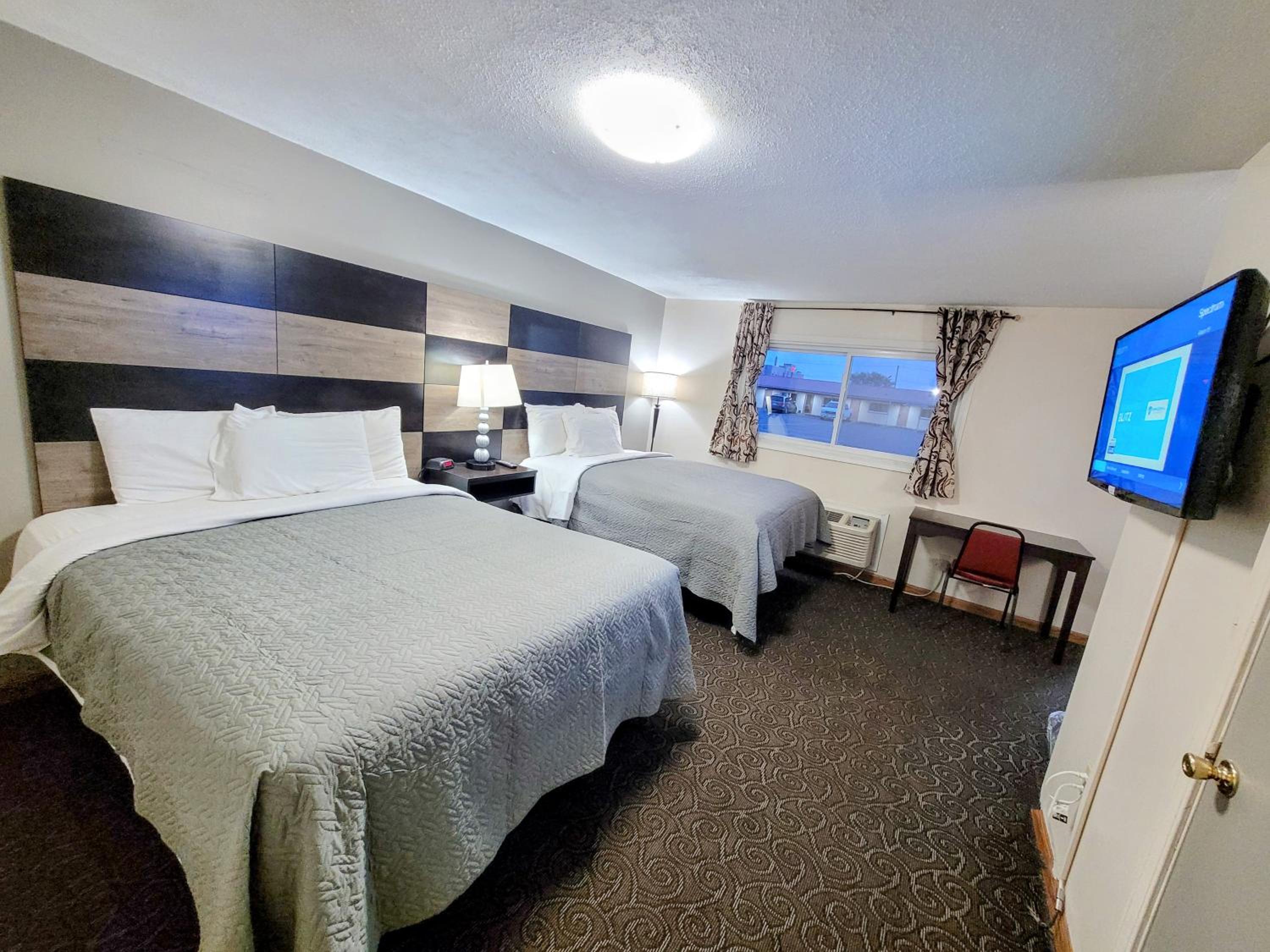 Standard Queen Room - Photo 5