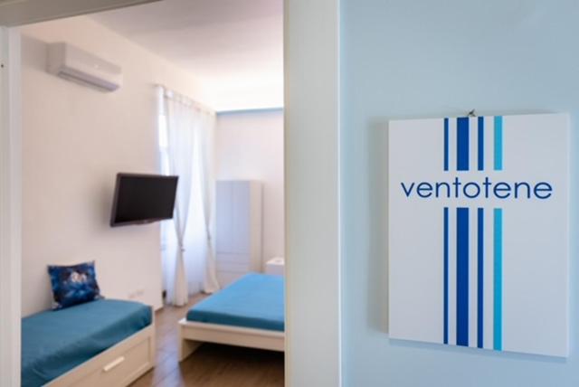 Deluxe Family Suite photo 1