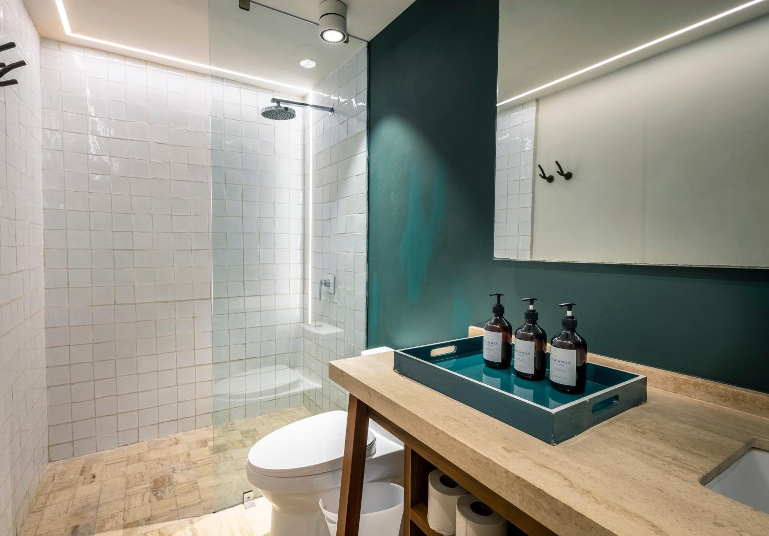 Three-Bedroom Apartment - Photo 14