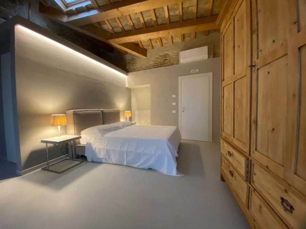 Deluxe Double Room with Sea View photo 2
