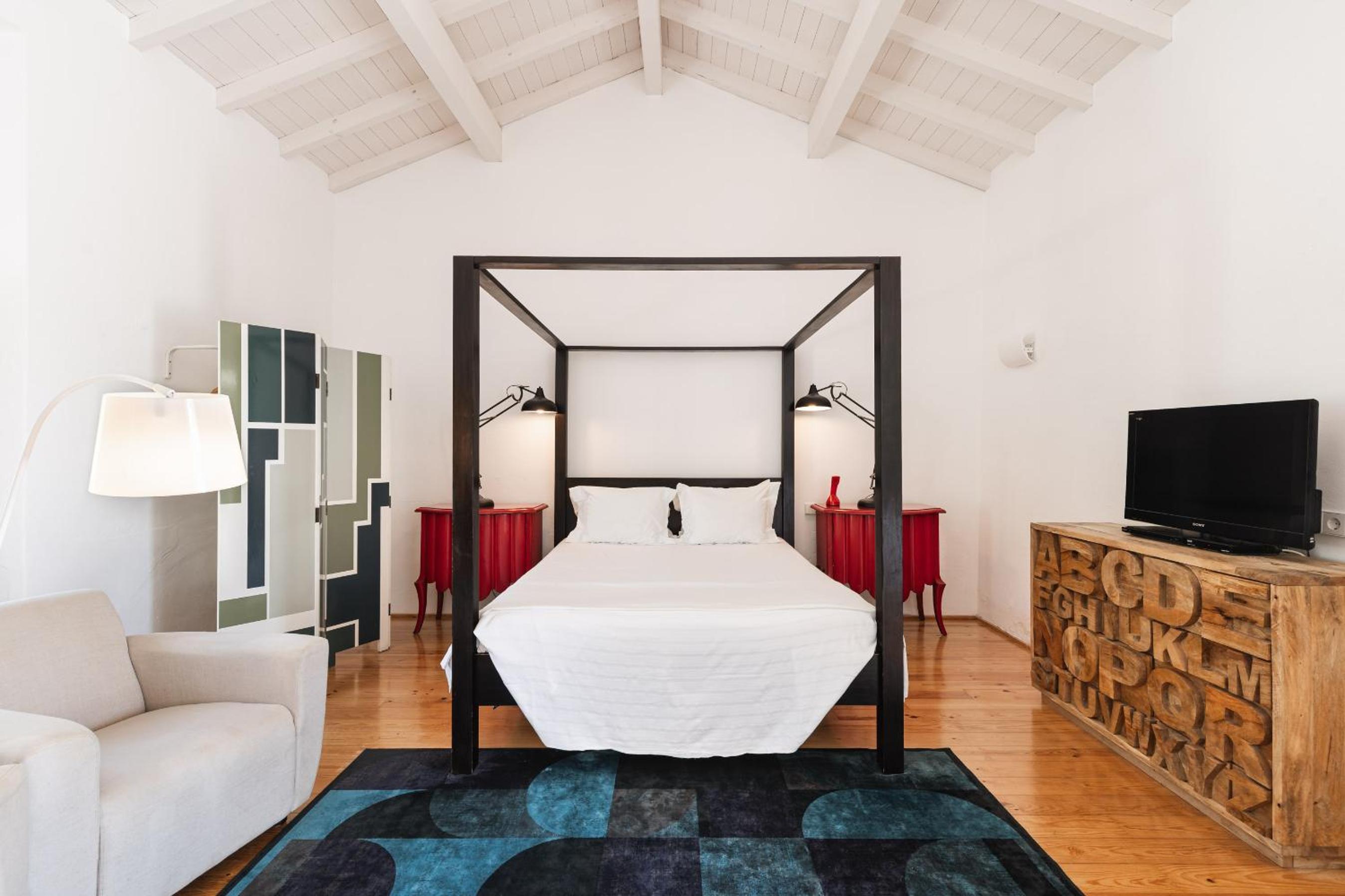 Double Room - Photo 14