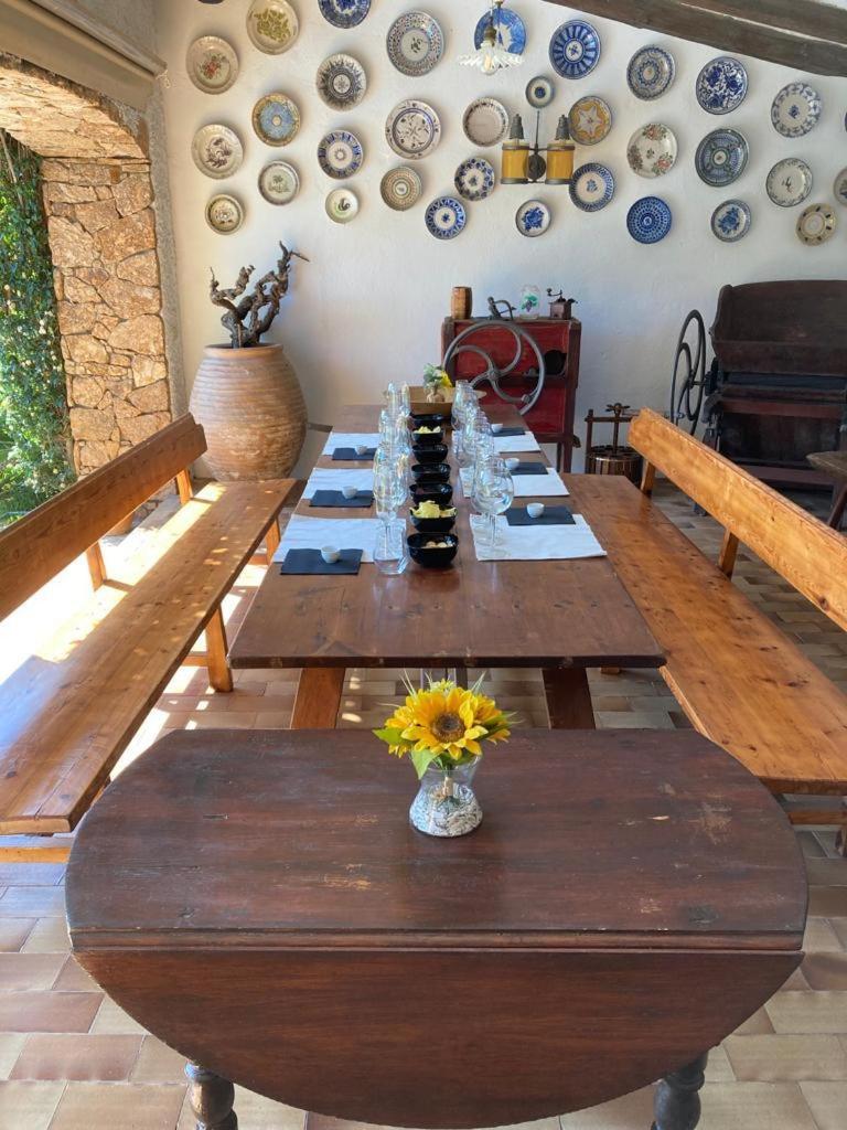 Paquete de Vino - Habitación Doble o con Dos Camas