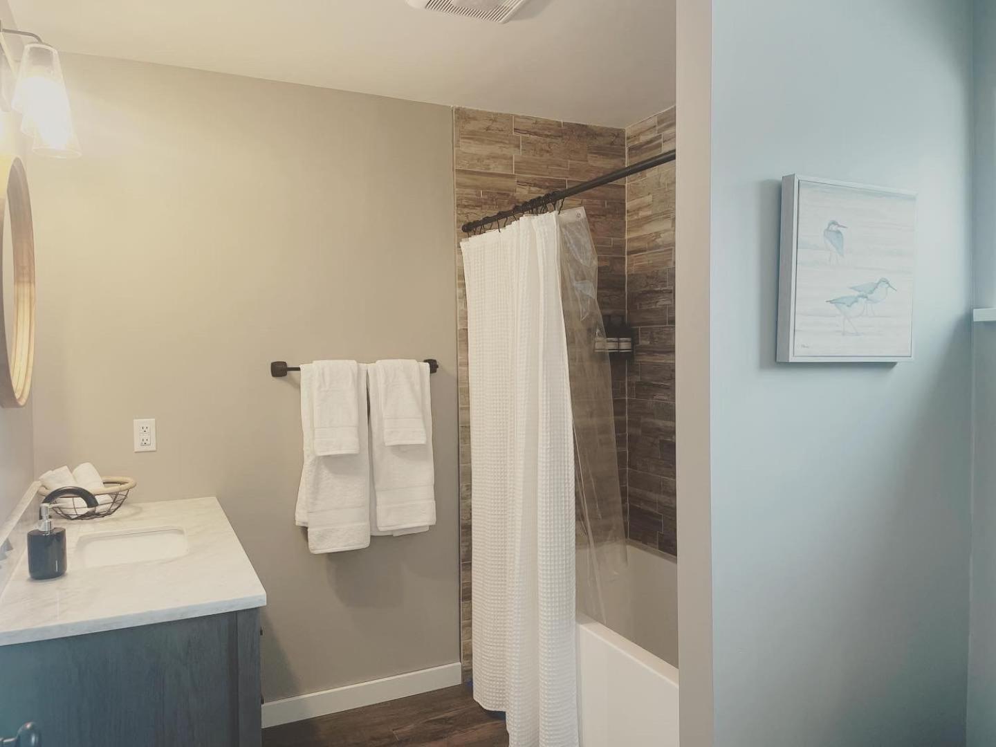 Deluxe Queen Room - Photo 4