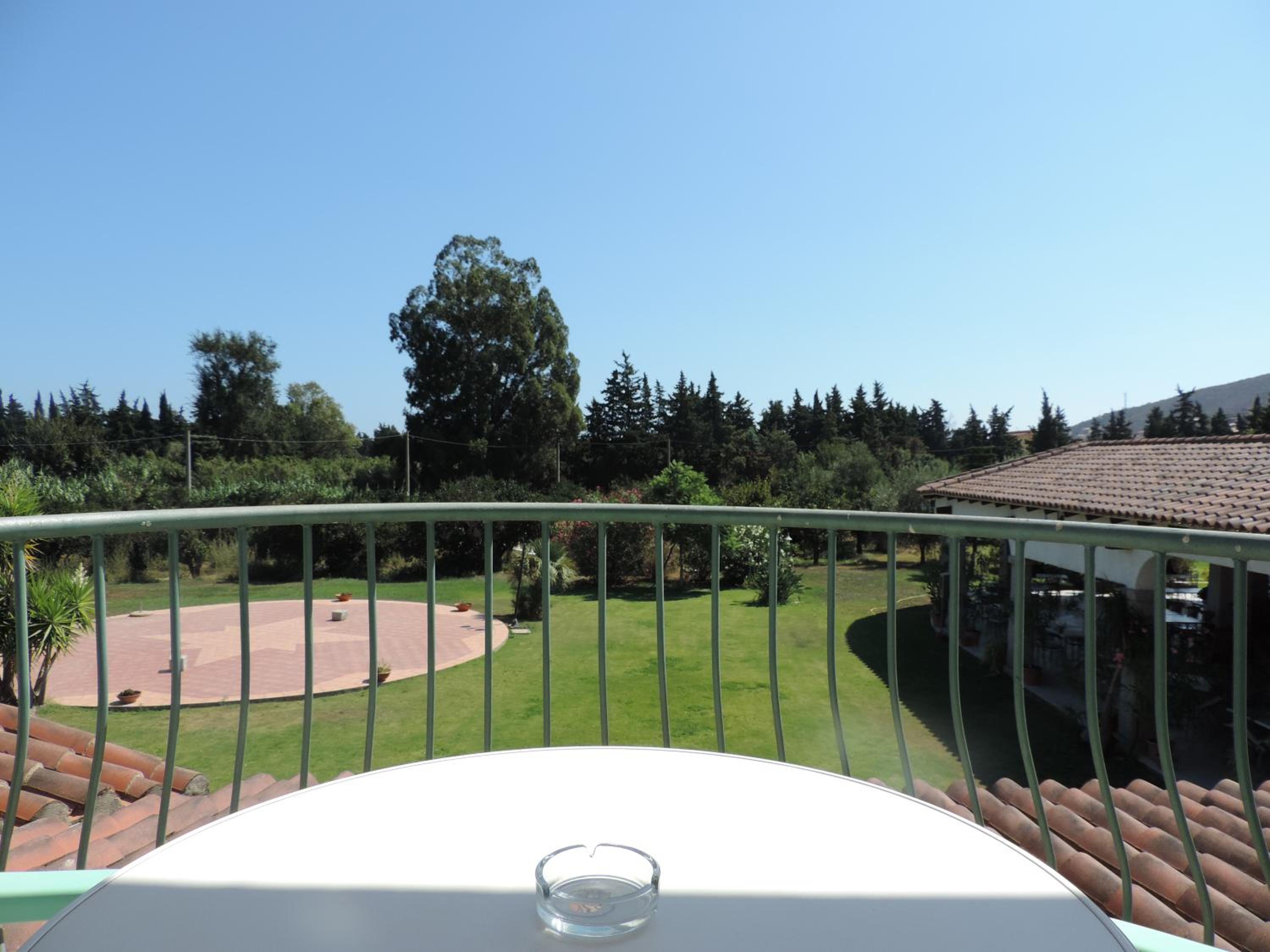 Double Room - Photo 22