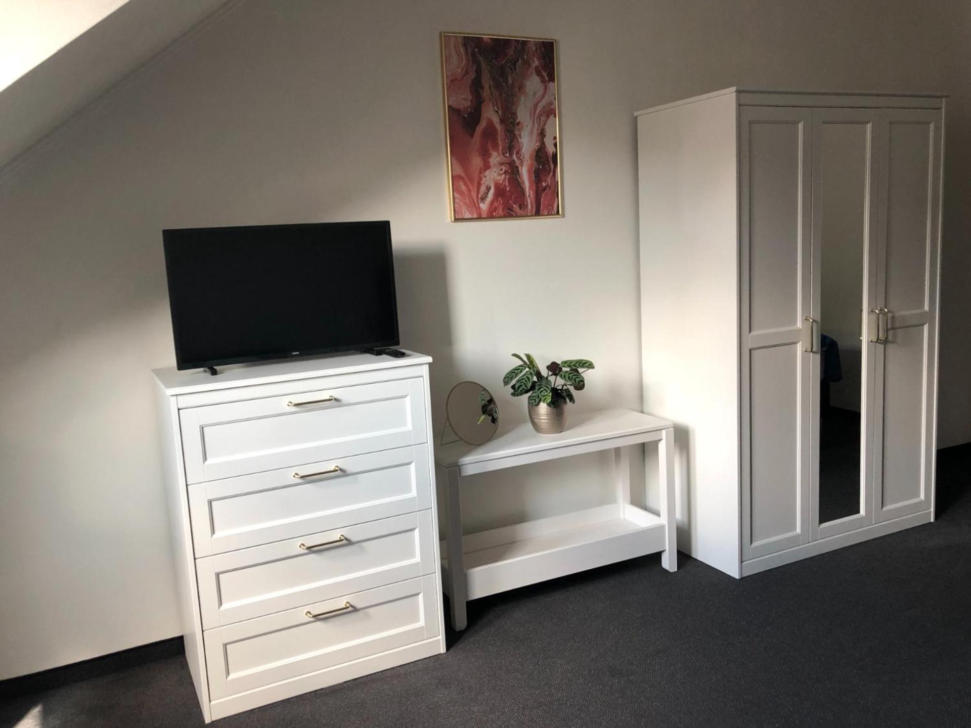 Large Double Room photo 2