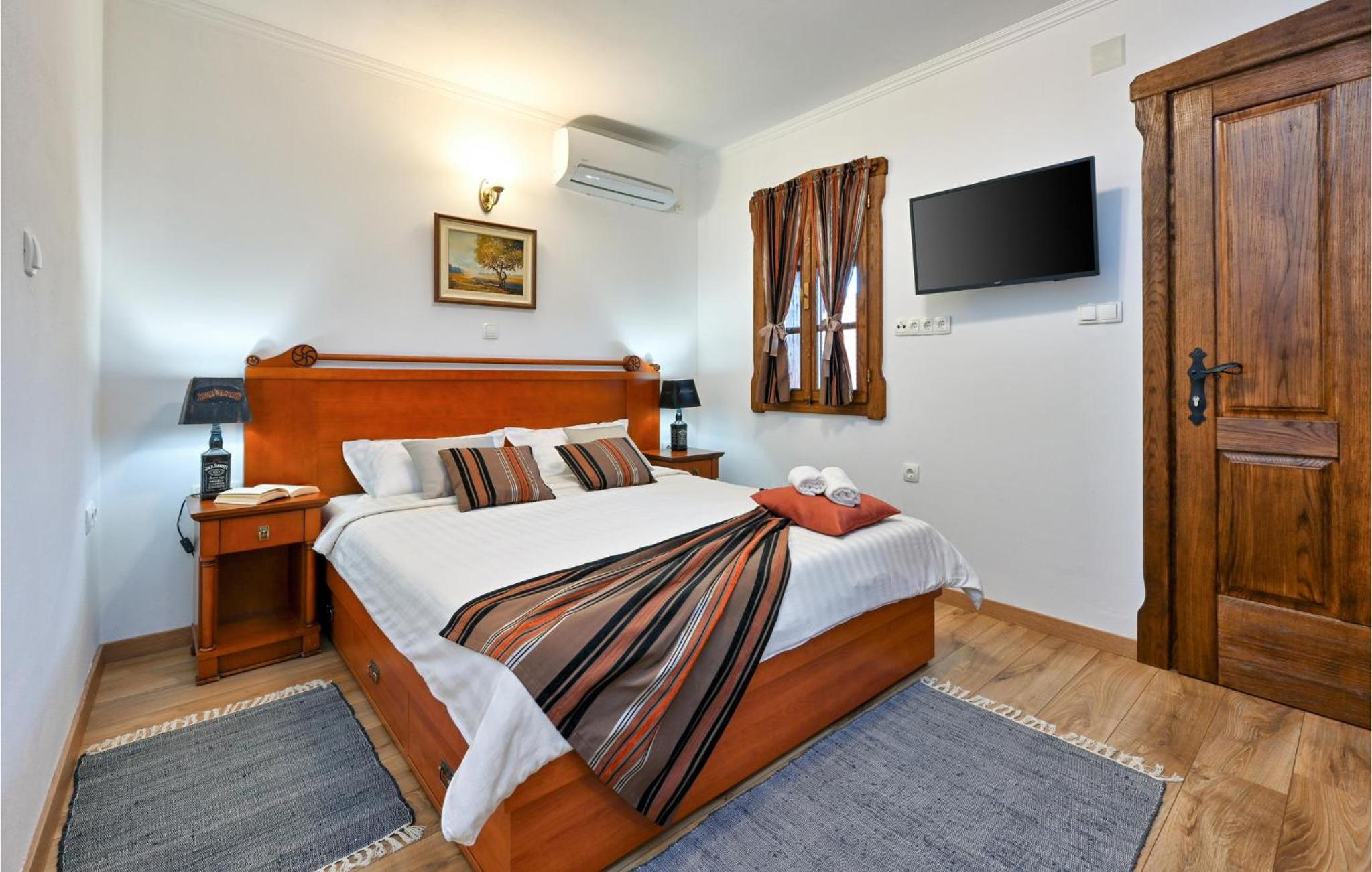 Two-Bedroom Holiday Home