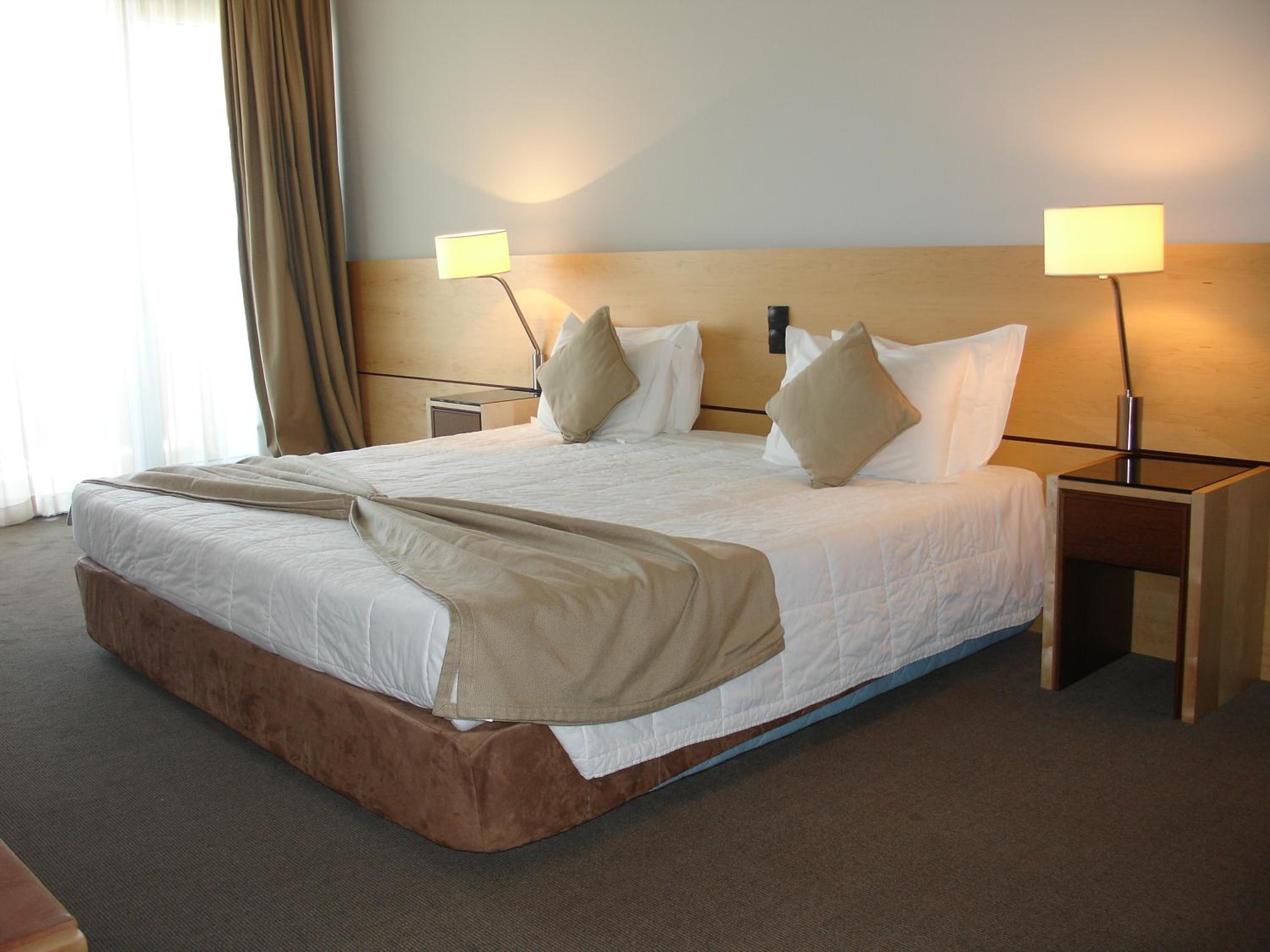 Standard Double or Twin Room - Photo 2