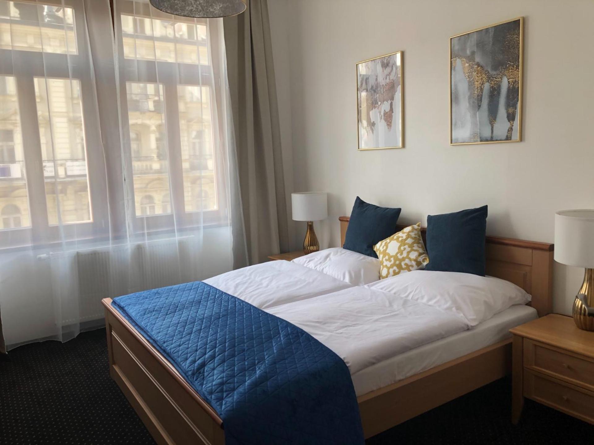 Double Room with Private Bathroom photo 2