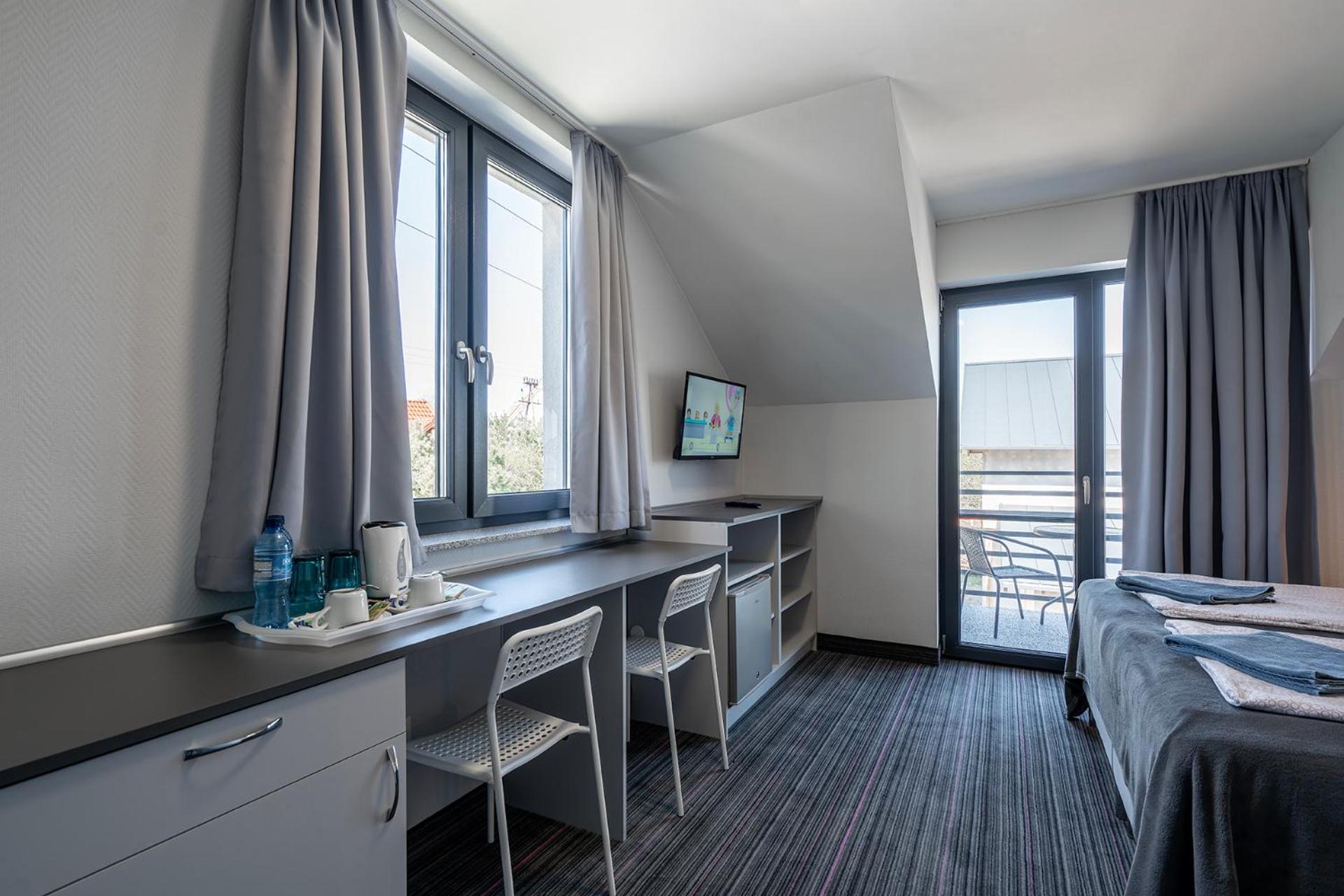 Double or Twin Room photo 3