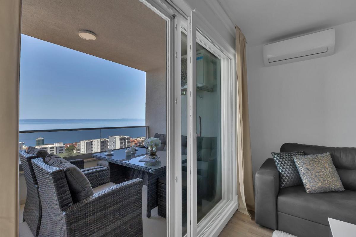 Apartment with Sea View