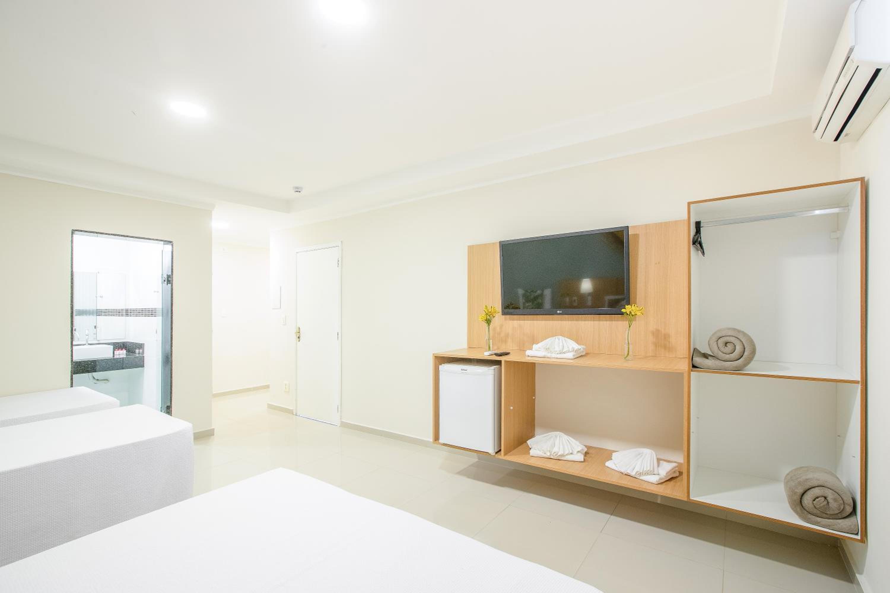 Standard Quadruple Room - Photo 2