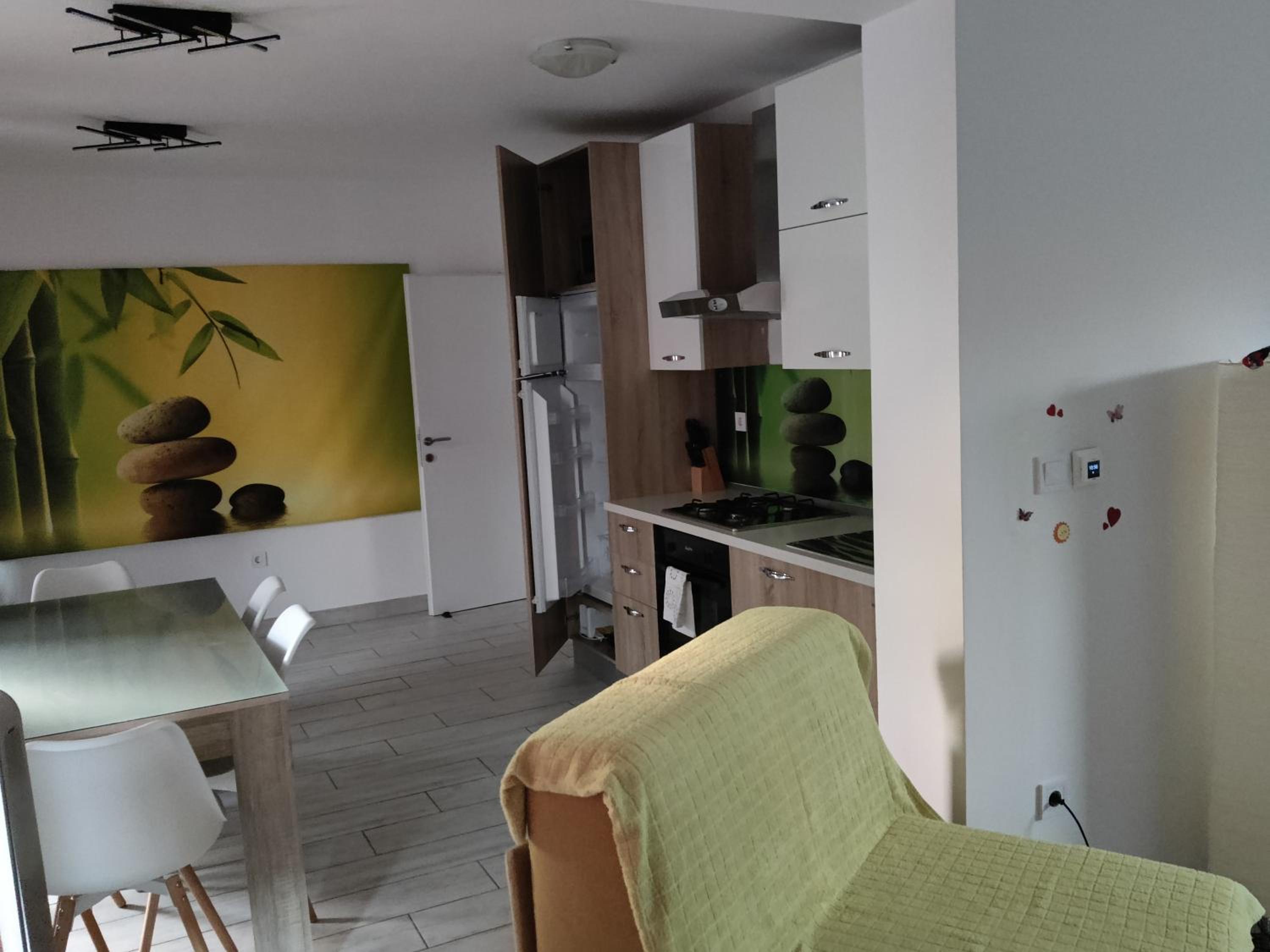 Two-Bedroom Apartment - Photo 5