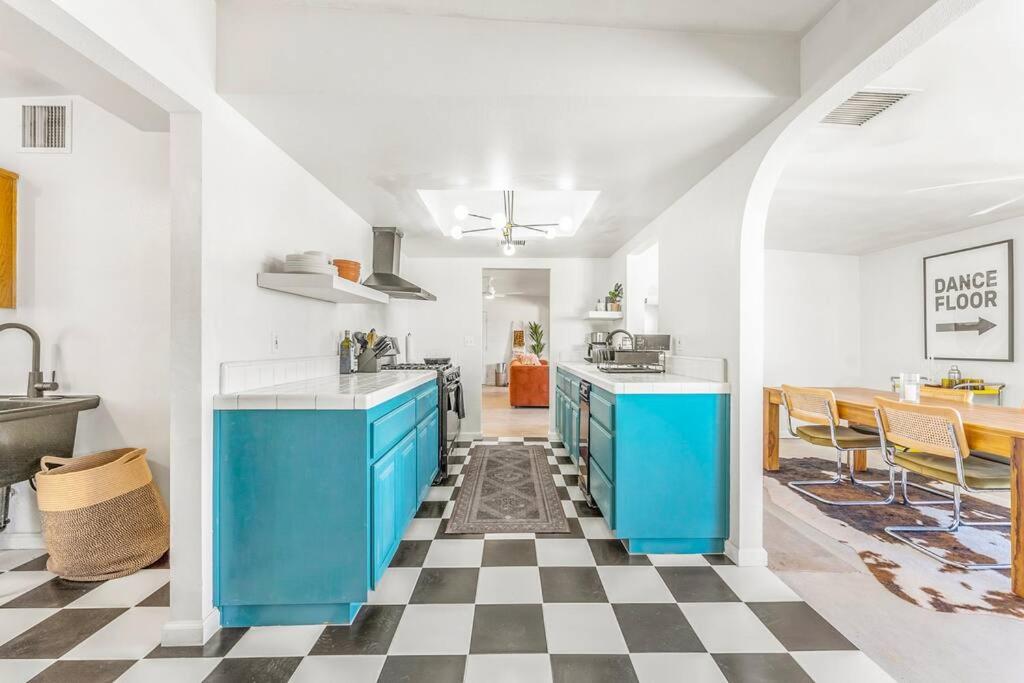 Two-Bedroom House photo 2
