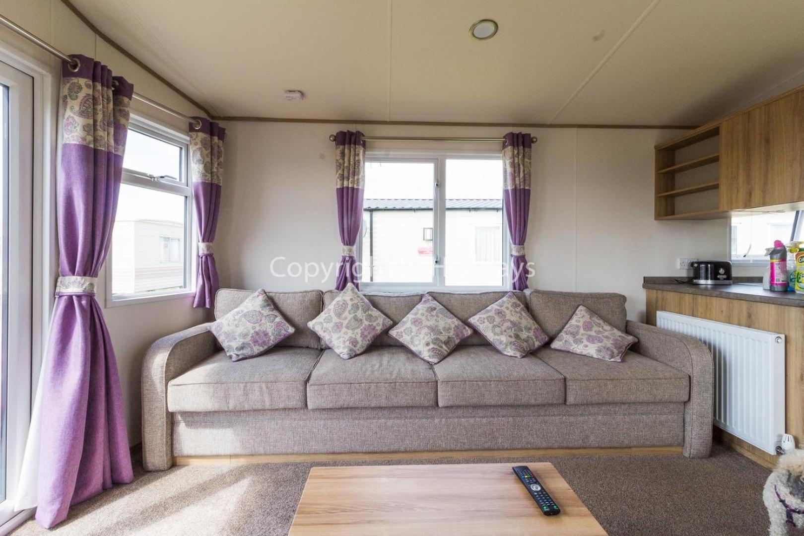 Mobile Home photo 1
