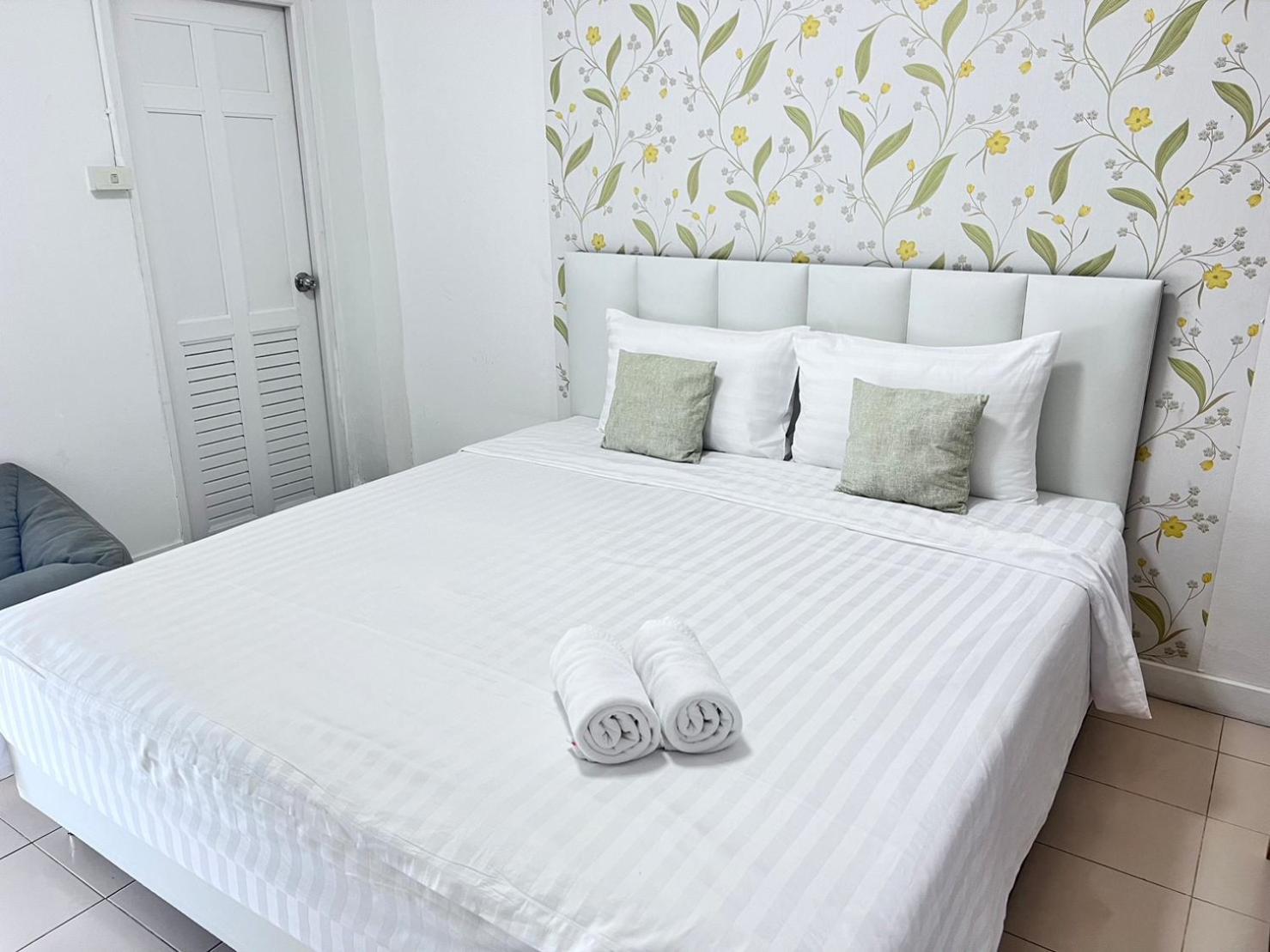 King Room - Photo 10