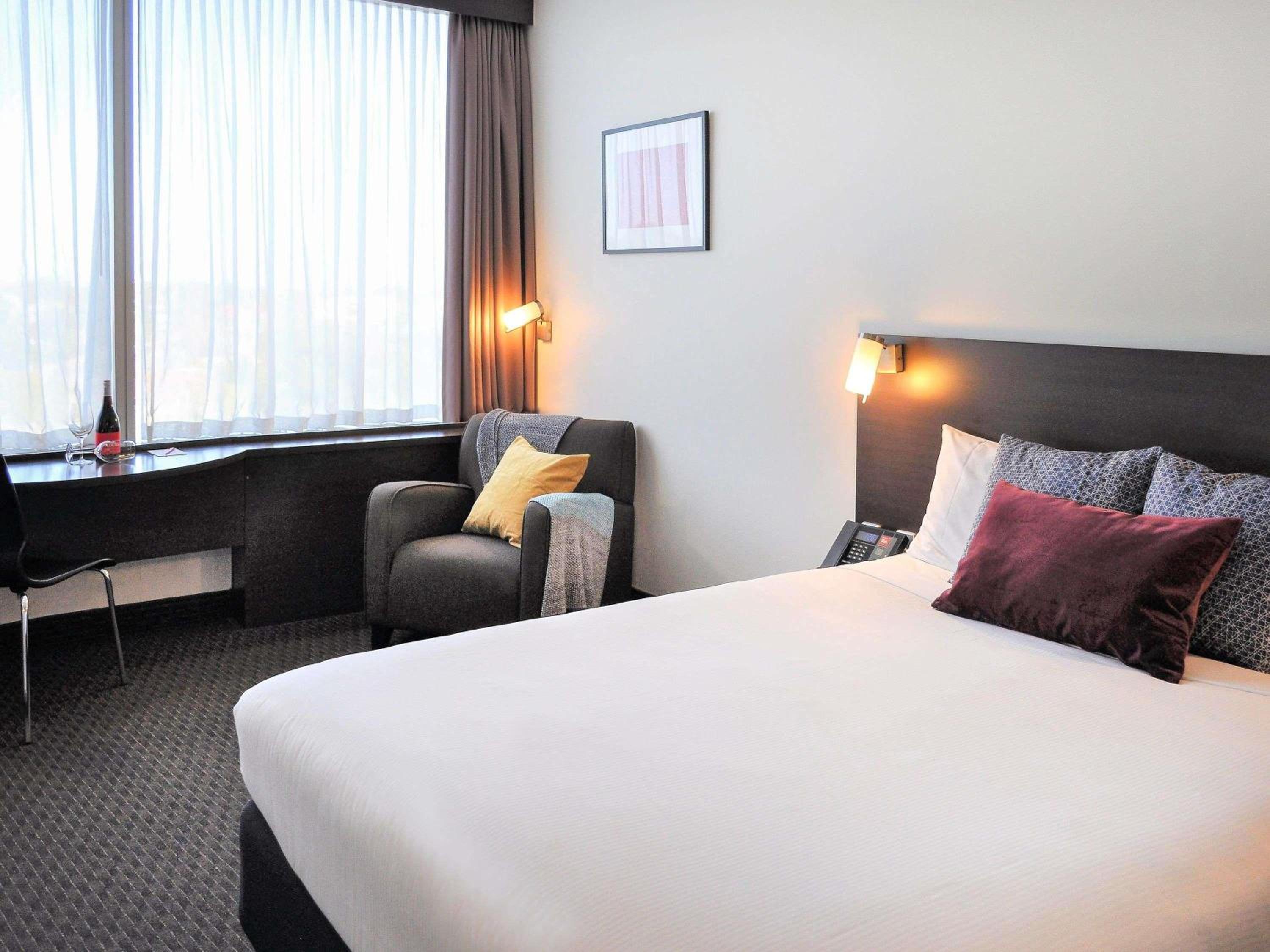 Standard Queen Room - Accessible