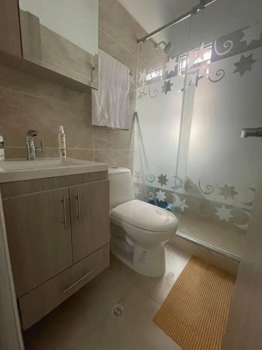 Four-Bedroom House photo 2