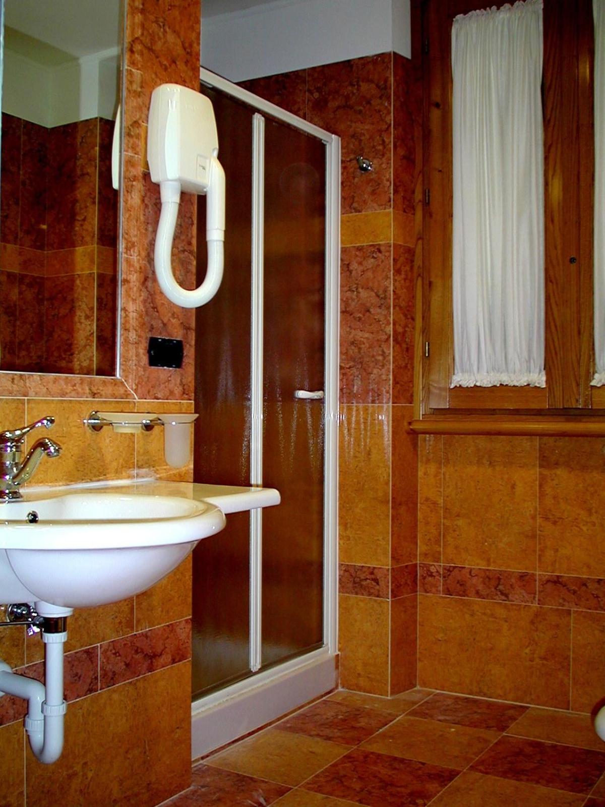 Superior Double/Twin Room - Photo 4