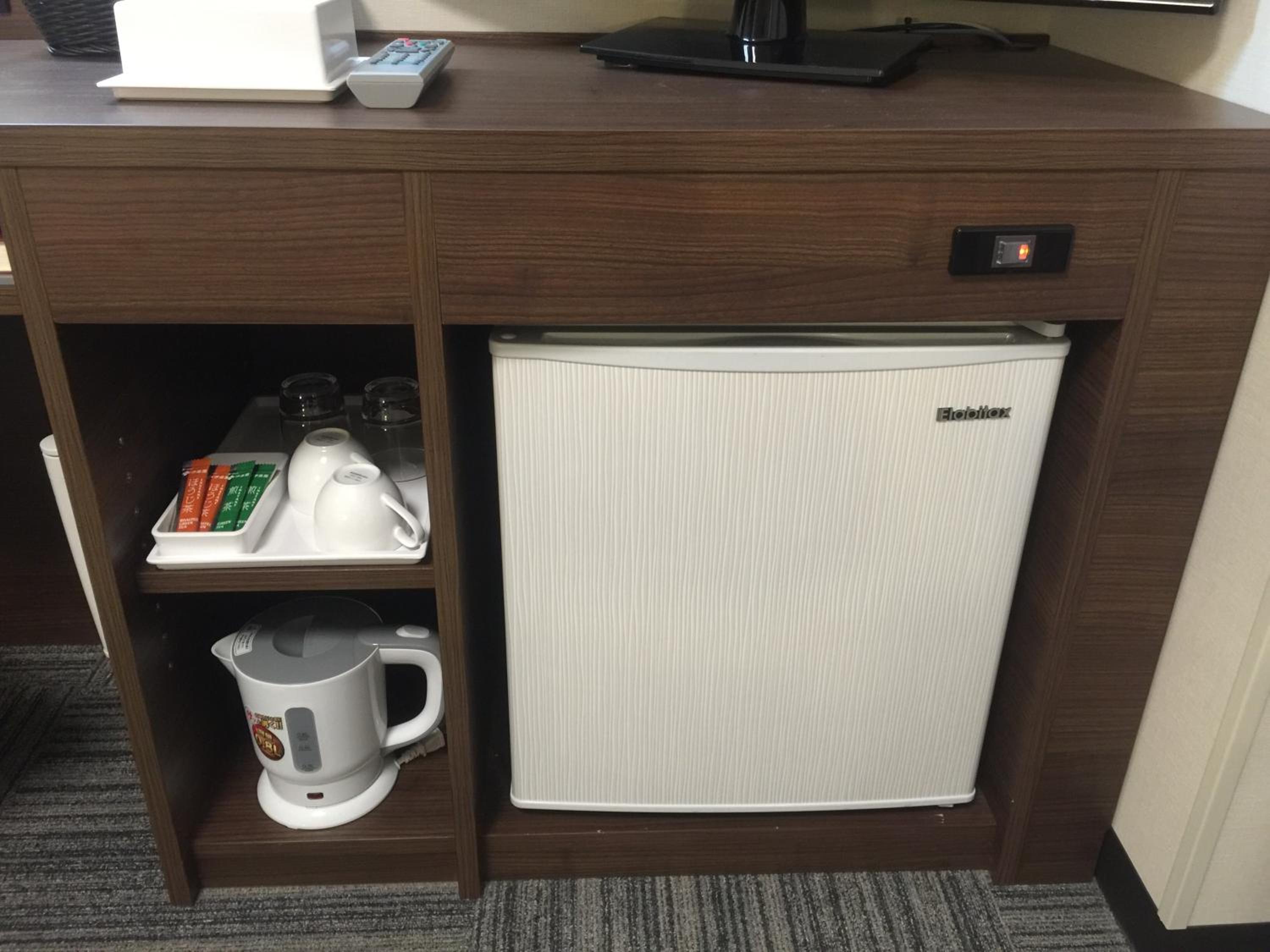Small Double Room - Non-Smoking - Photo 7