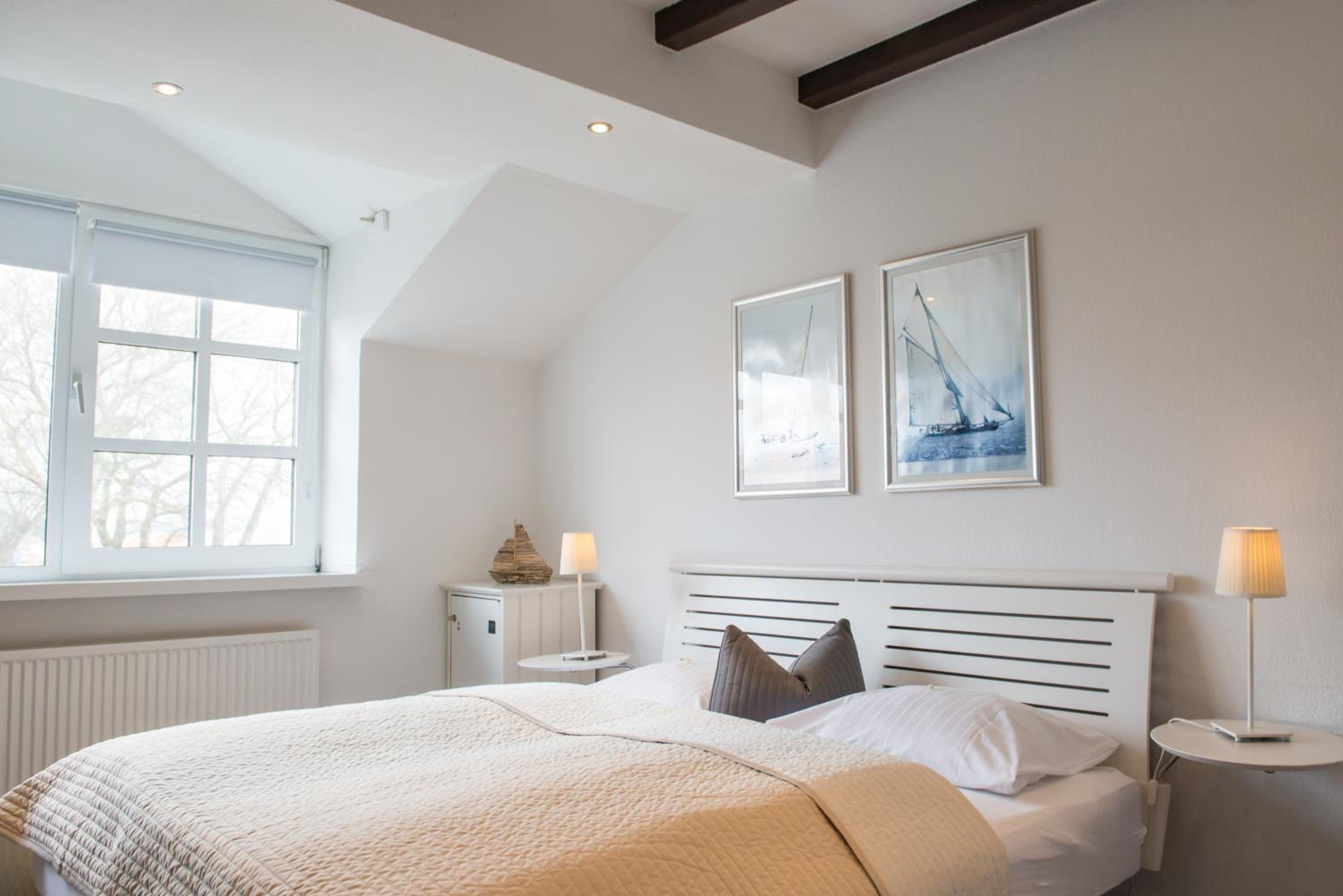 Double Room with Side Sea View photo 1