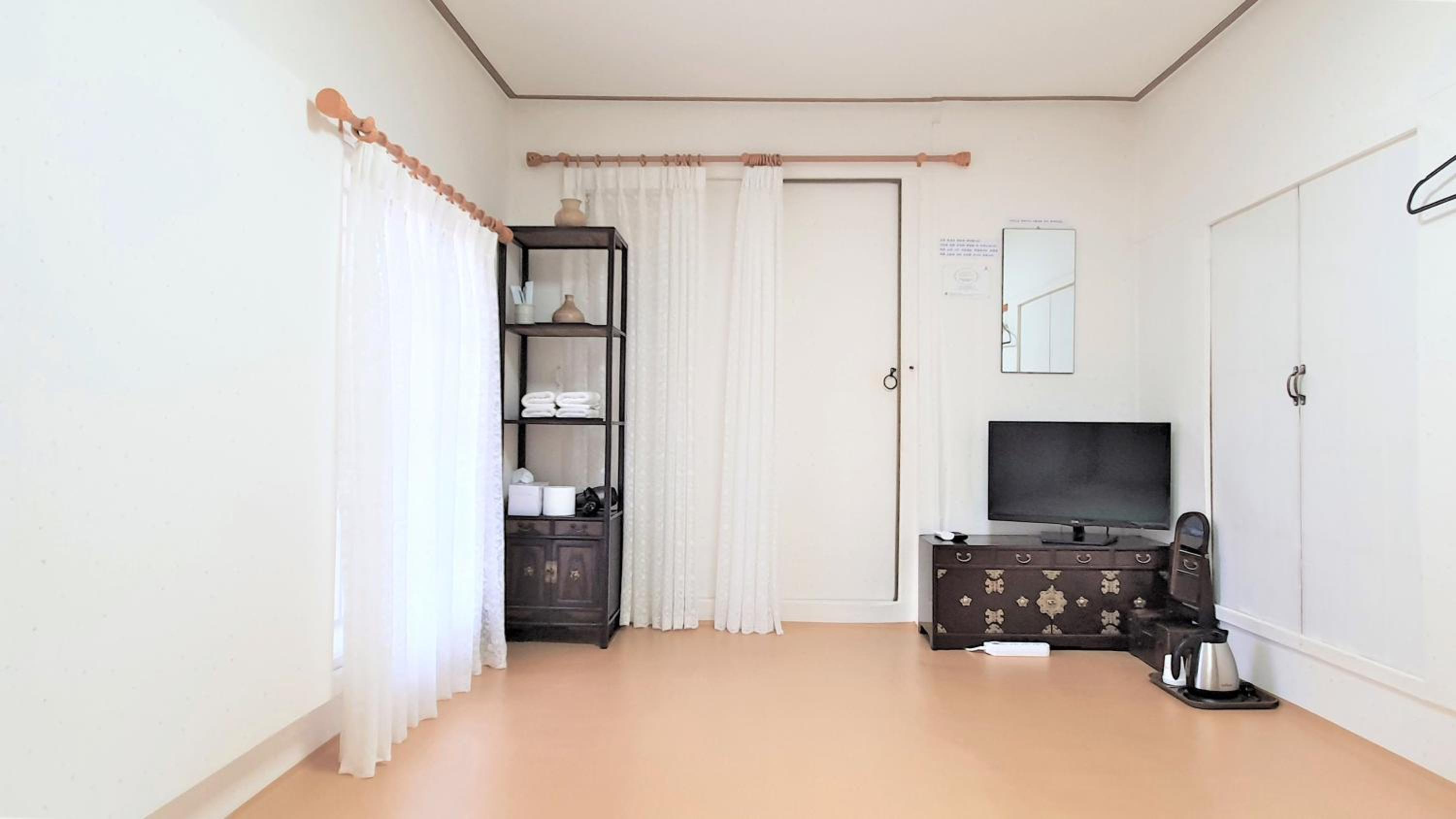 Classic Triple Room - Photo 3
