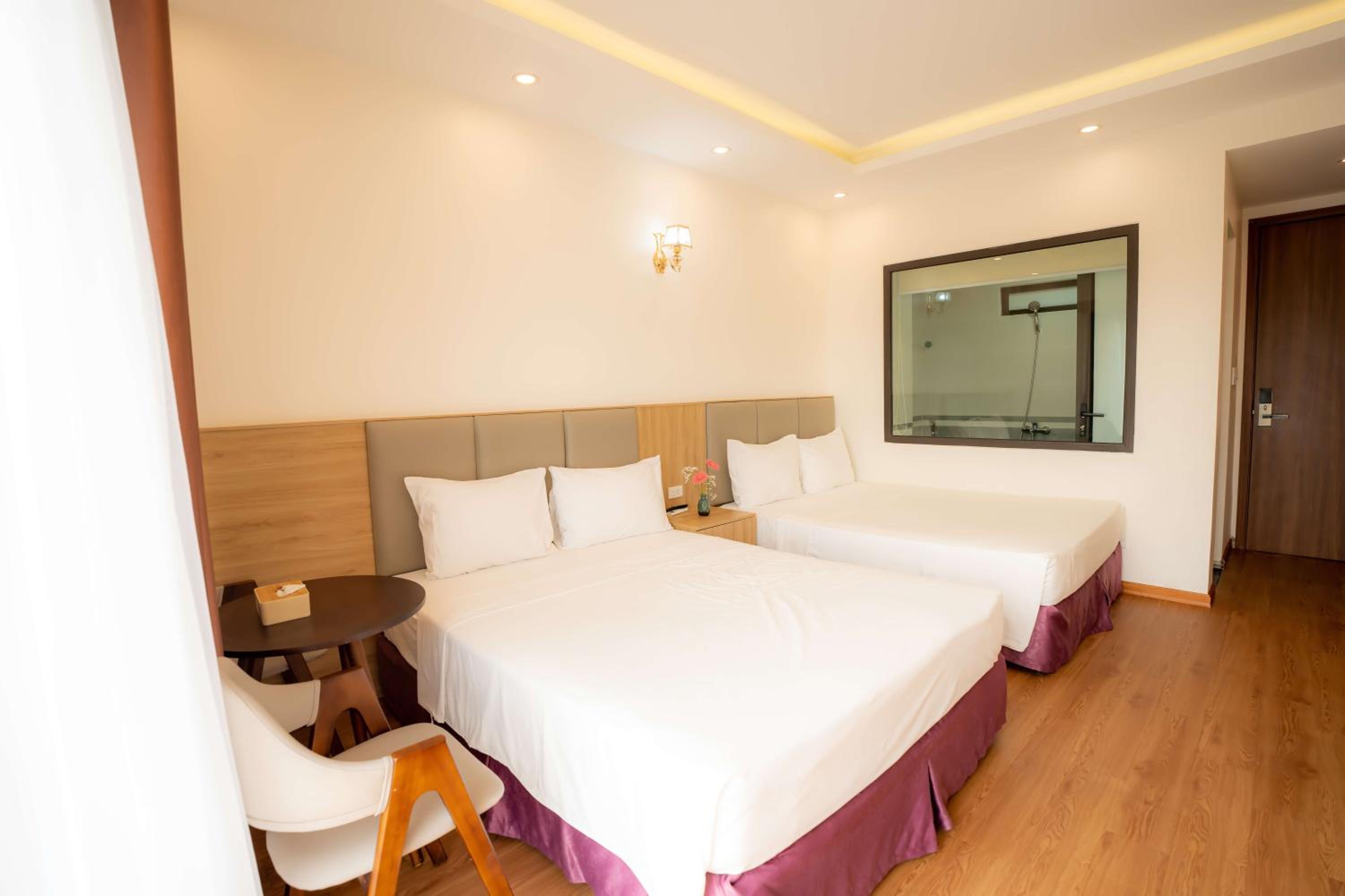 Standard Quadruple Room - Photo 7