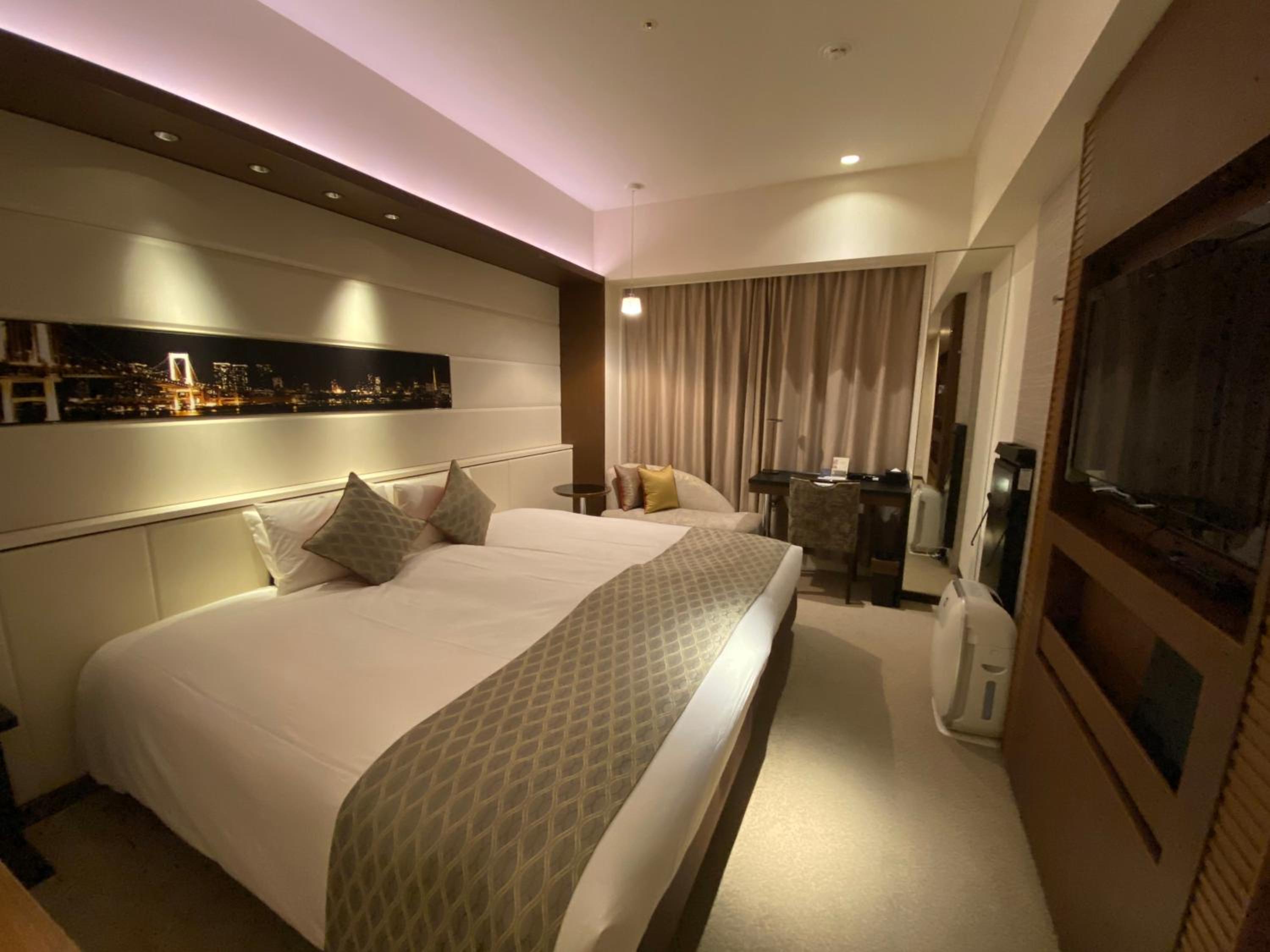 Hollywood Twin Room - Non-Smoking