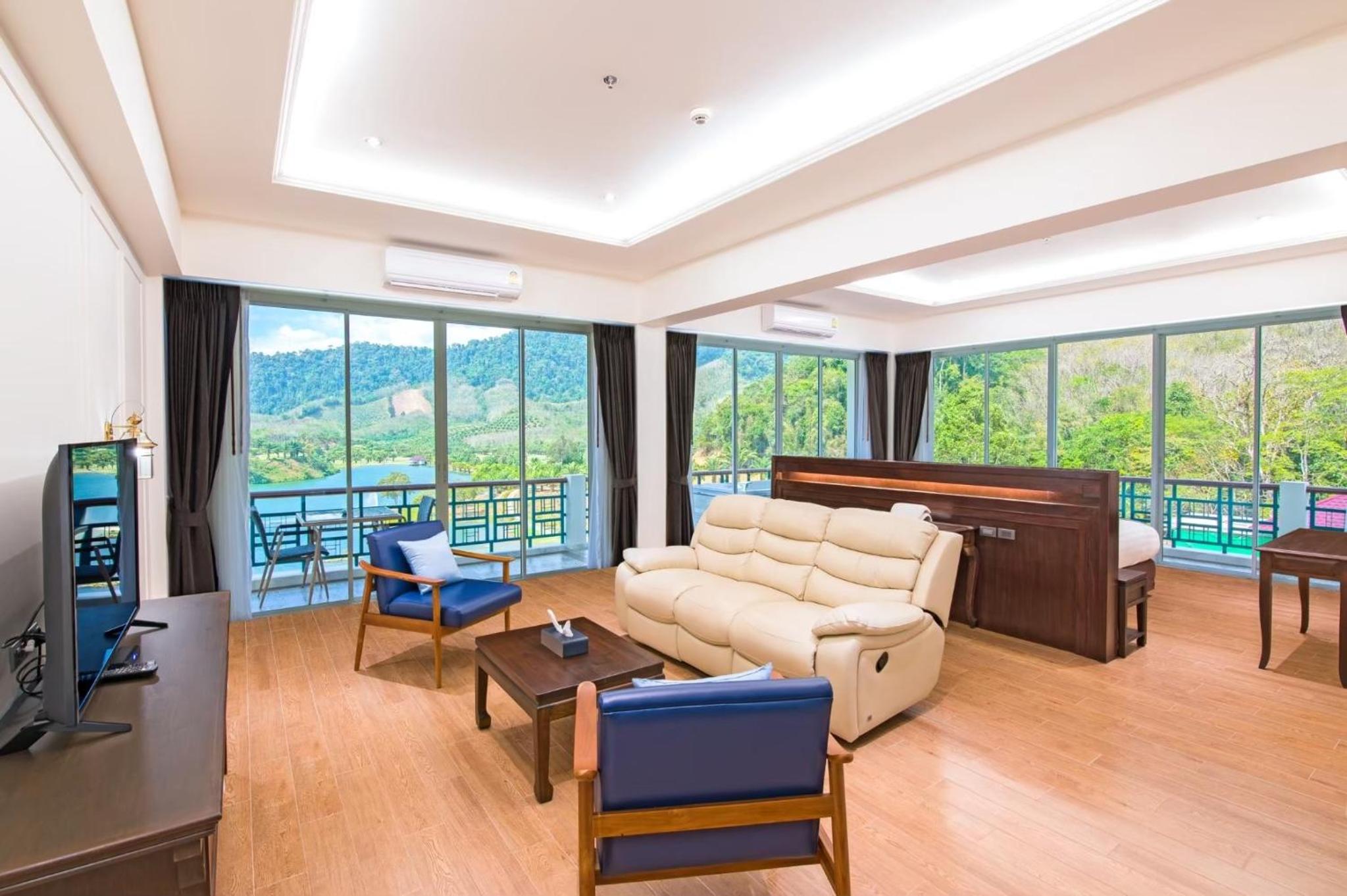 Nai Mueng Horizon Suite photo 3