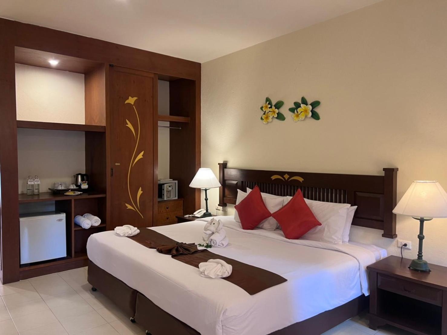 Superior Double or Twin Room with Garden View - Photo 2