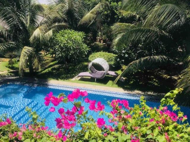 Villa with Private Pool photo 3