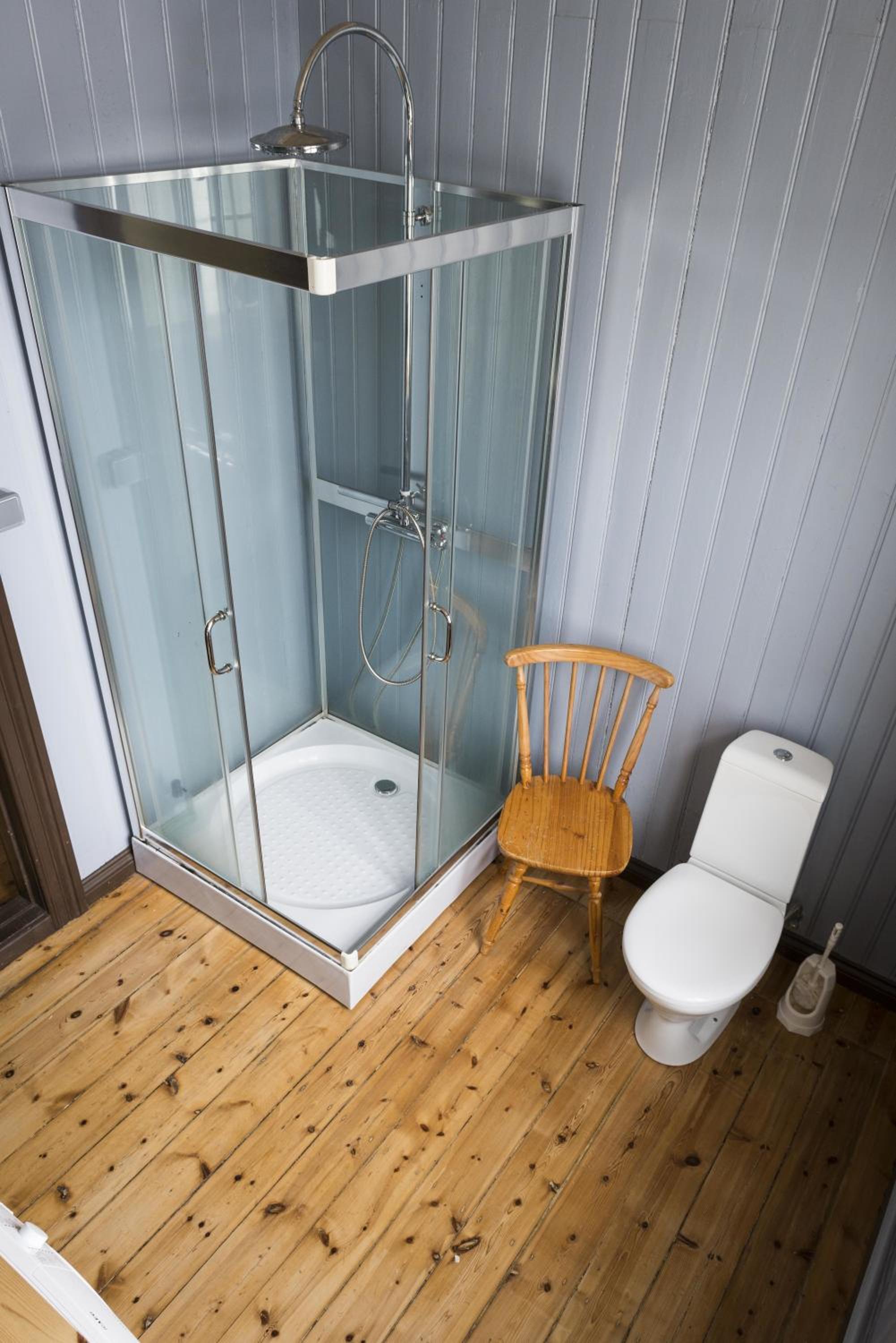 Double or Twin Room with Shared Bathroom photo 3