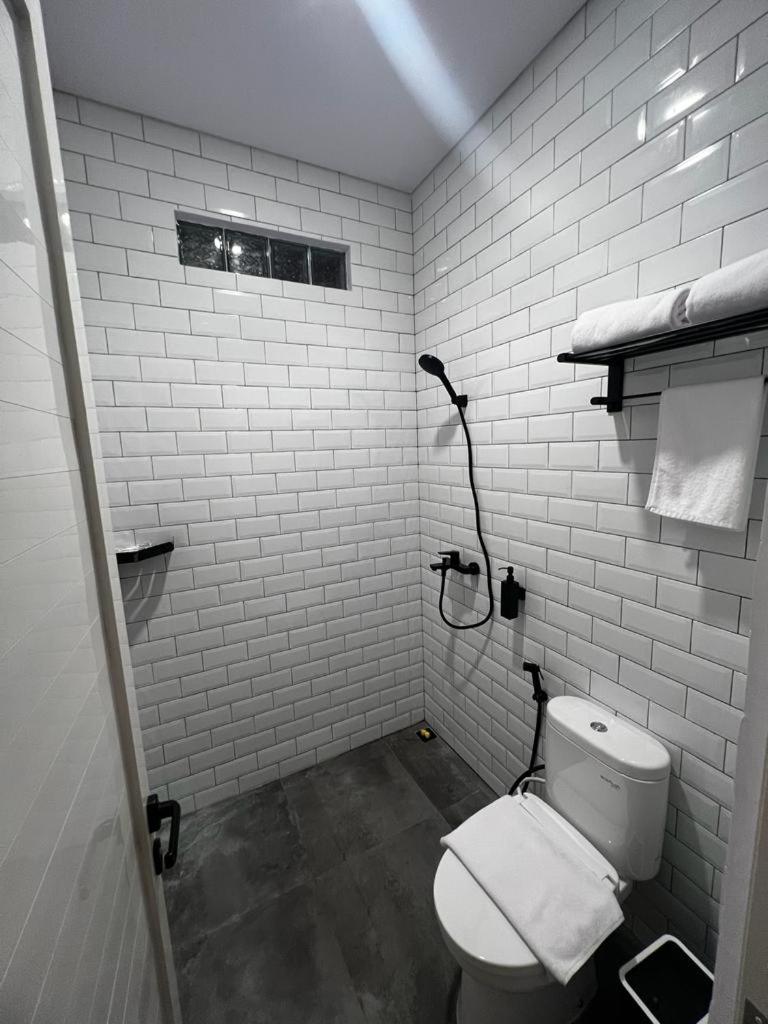 King Room with Pool View photo 3