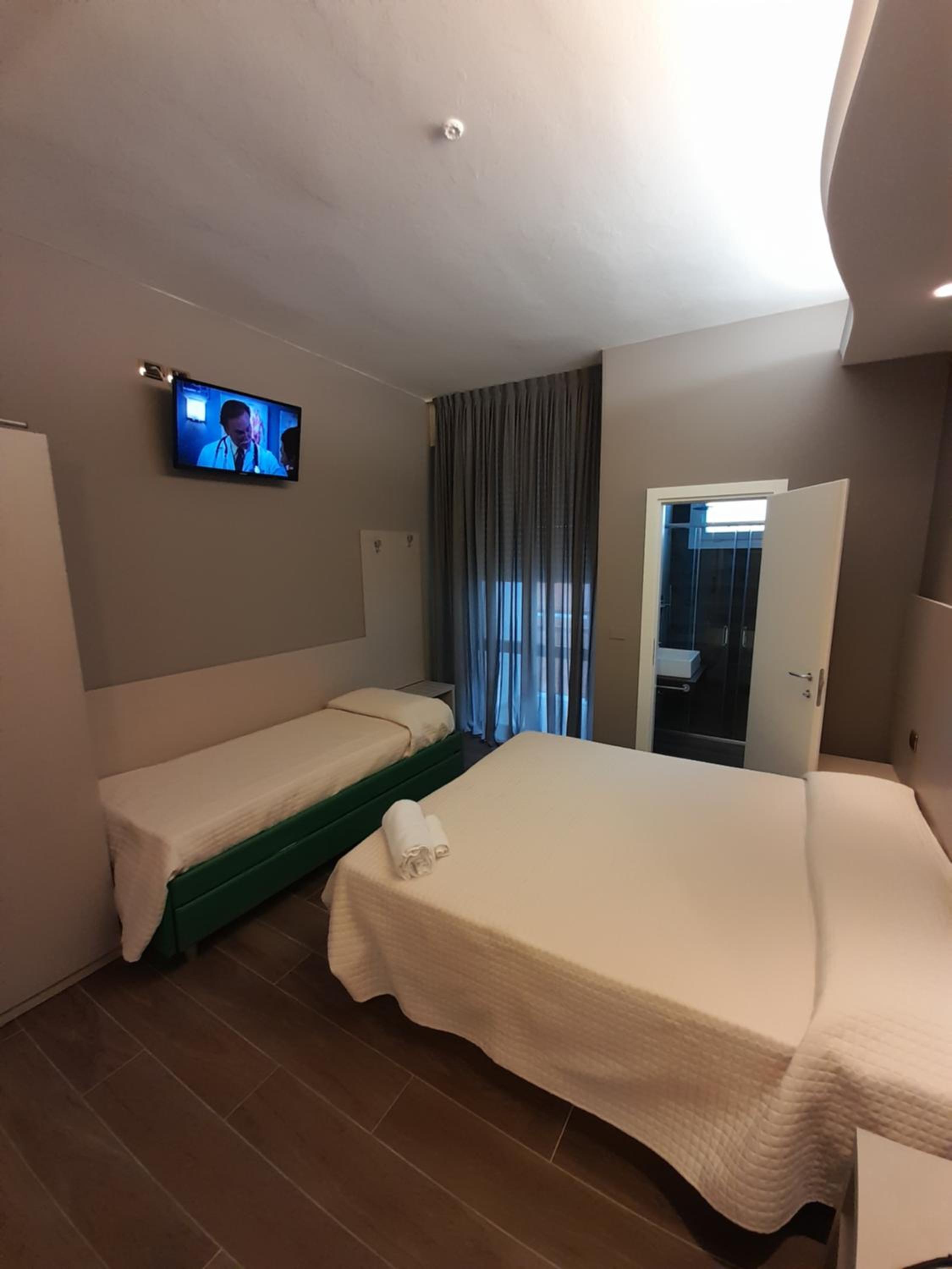 Comfort Triple Room - Photo 8