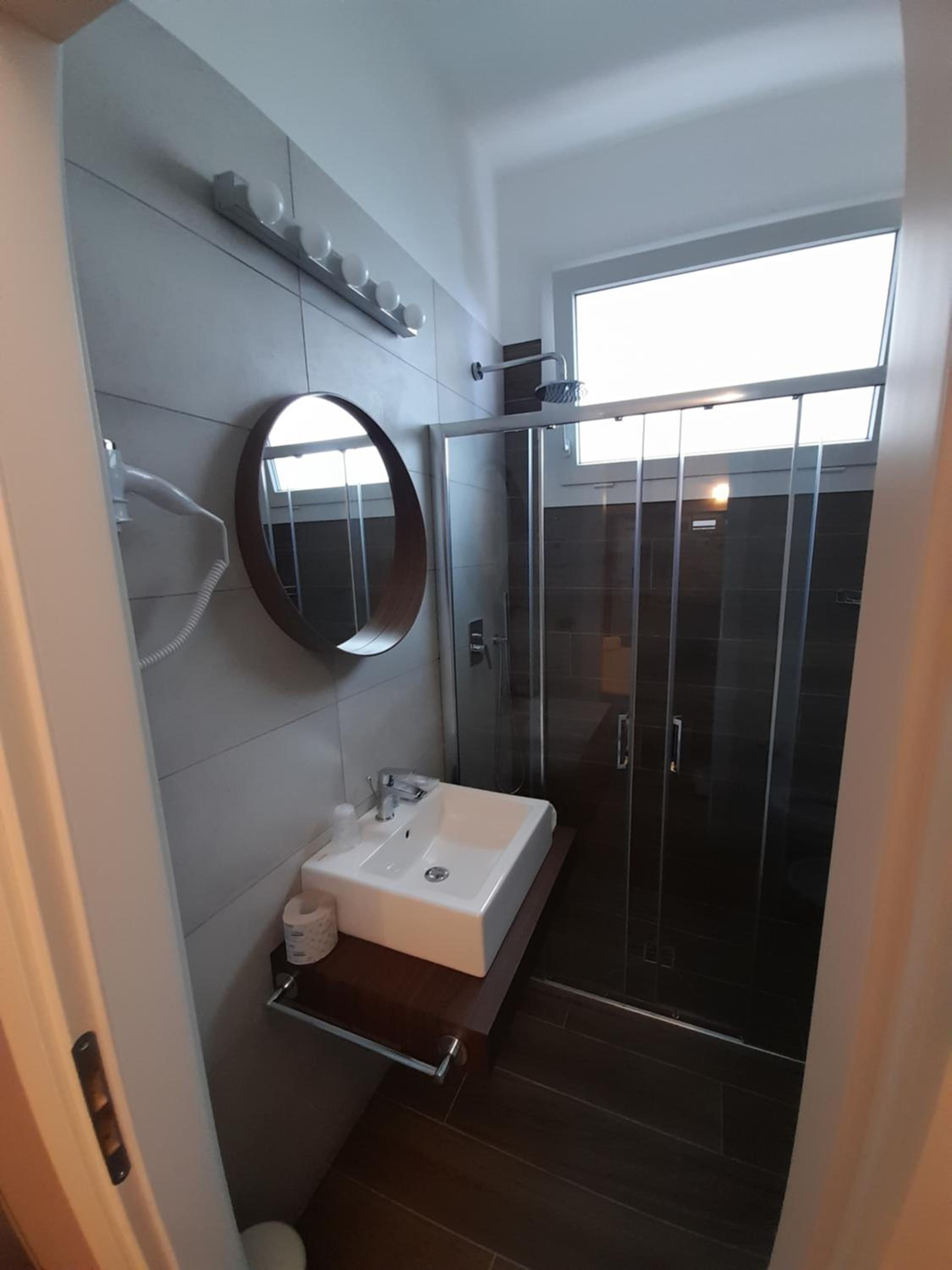 Comfort Triple Room - Photo 3