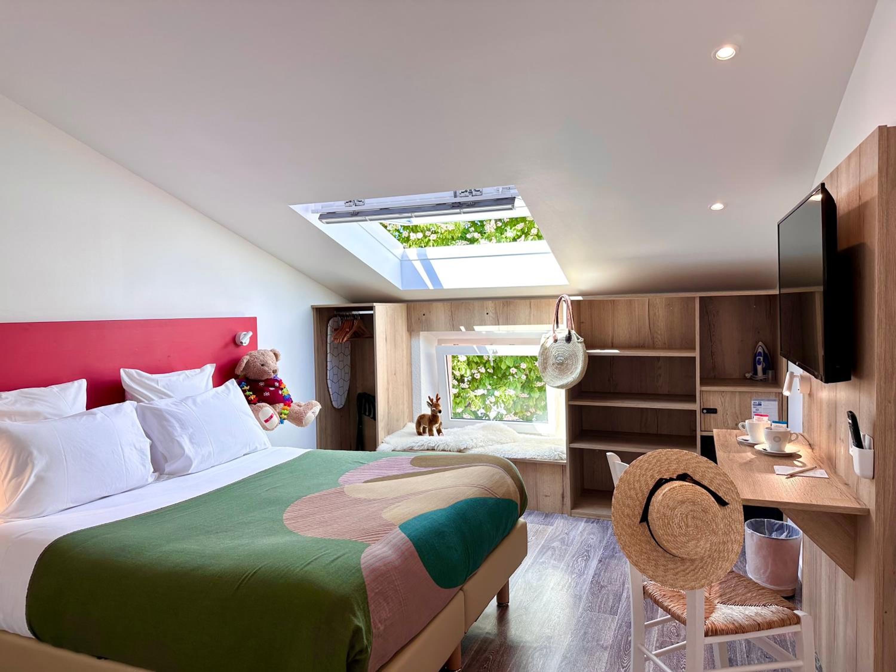 Double Room - Photo 7
