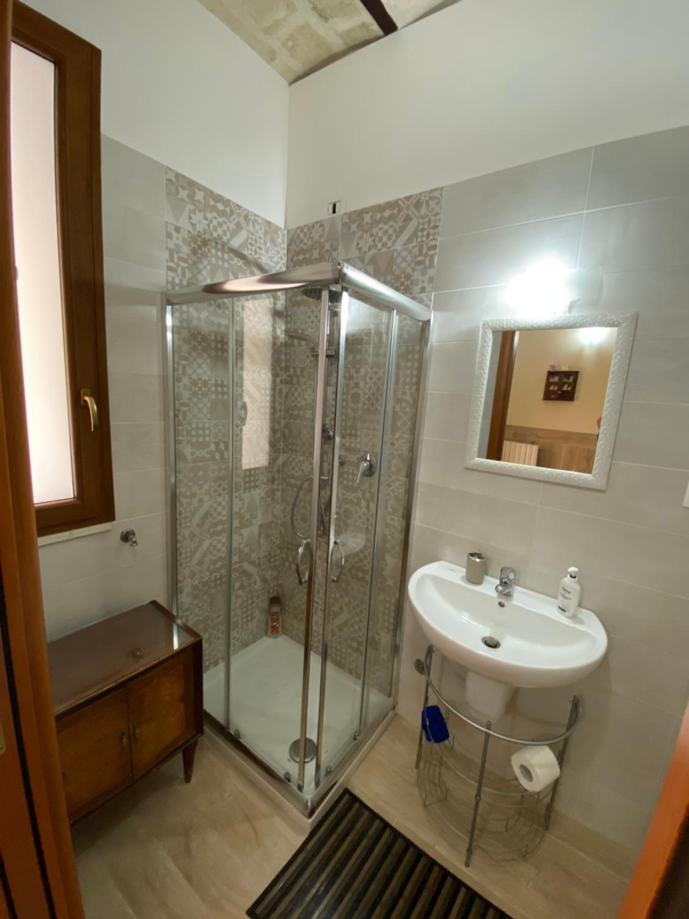 Apartment - Photo 24